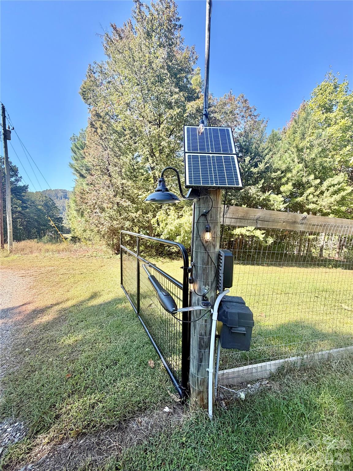 main property photo 35