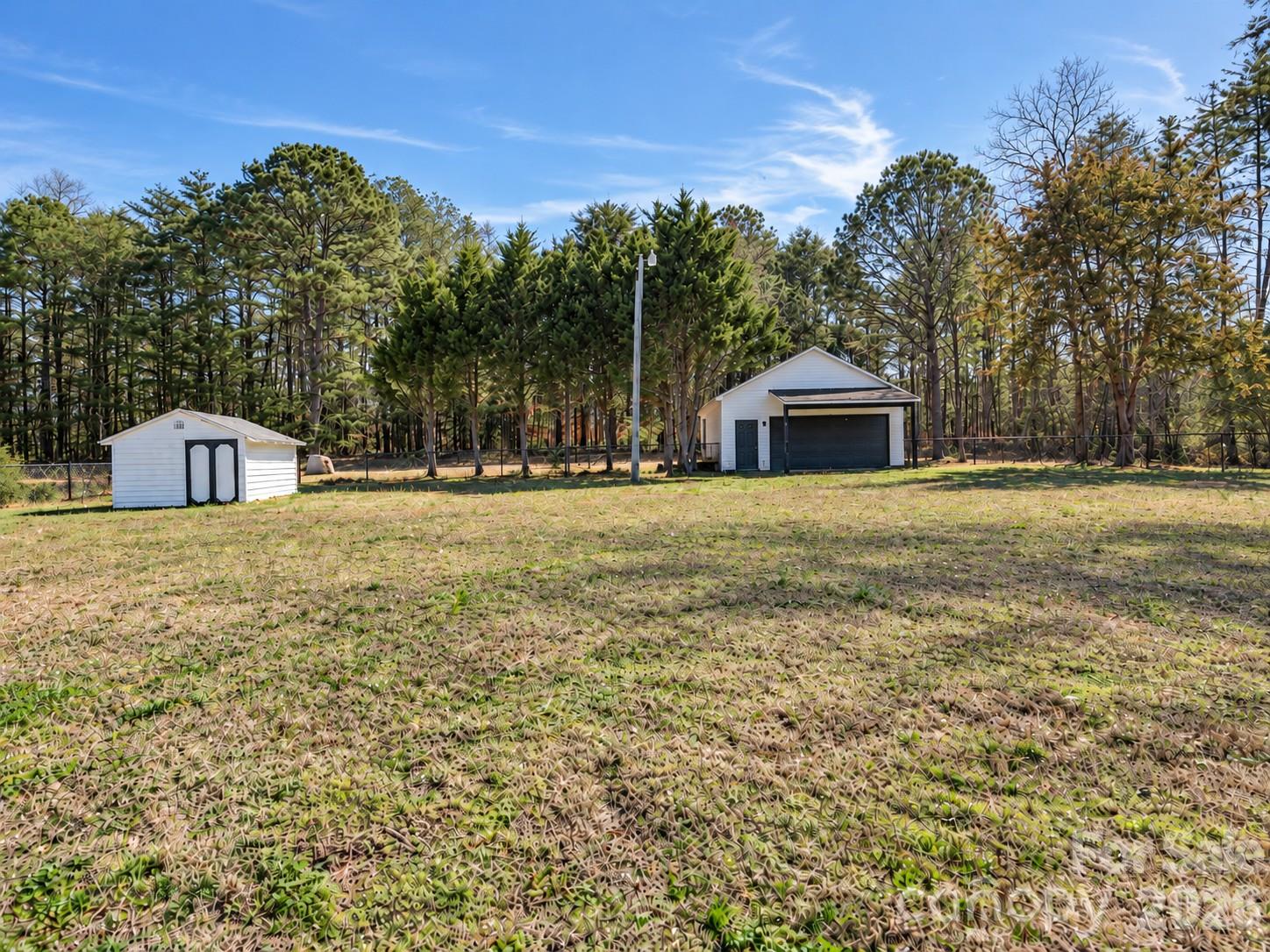 main property photo 44