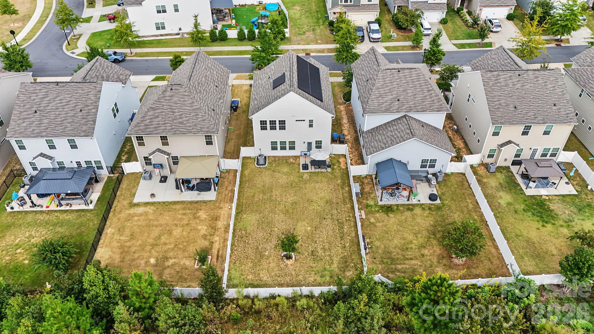 main property photo 44