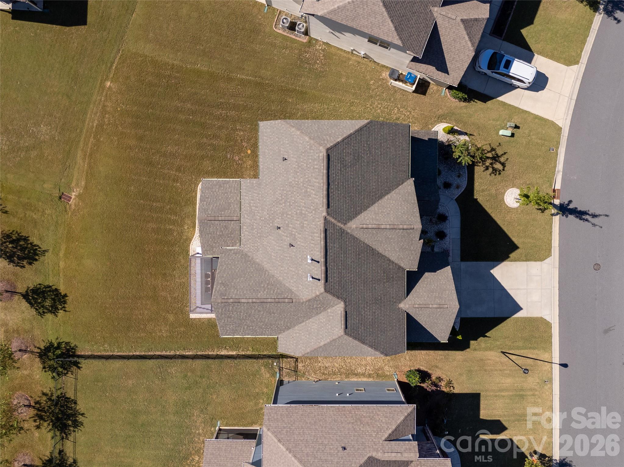 main property photo 44