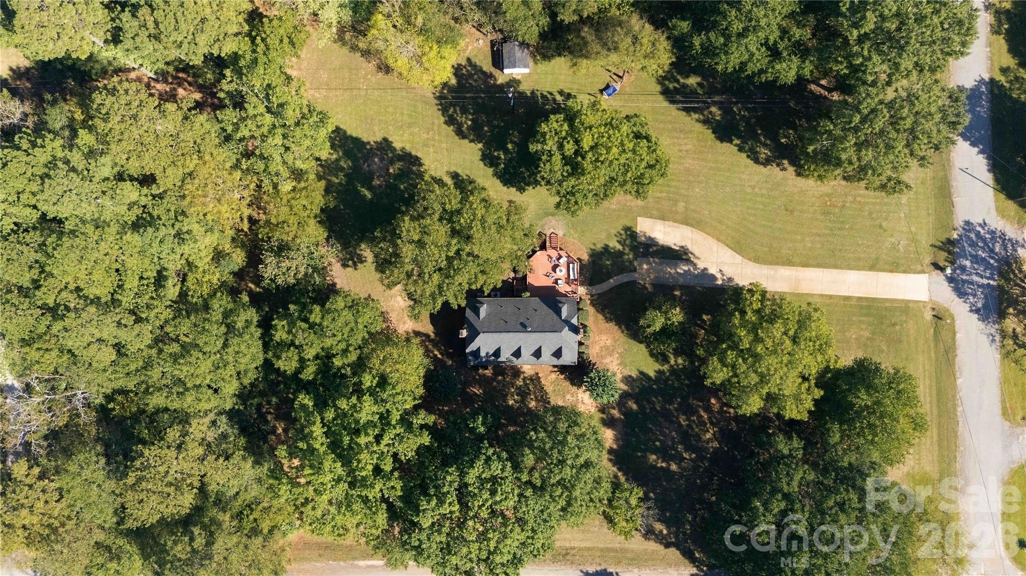 main property photo 41