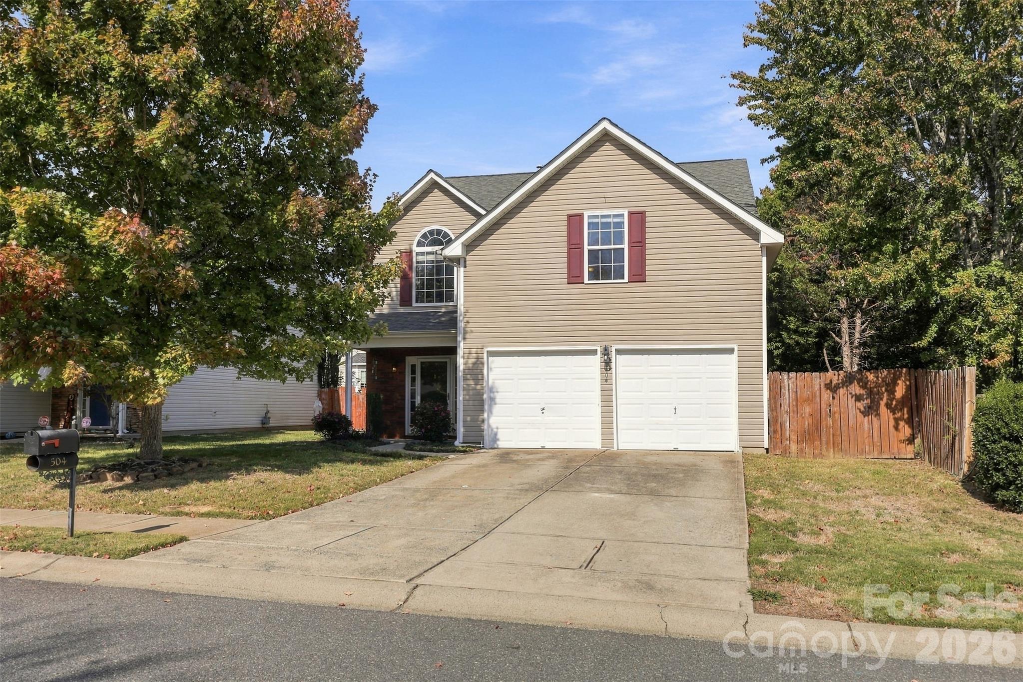 main property photo 2