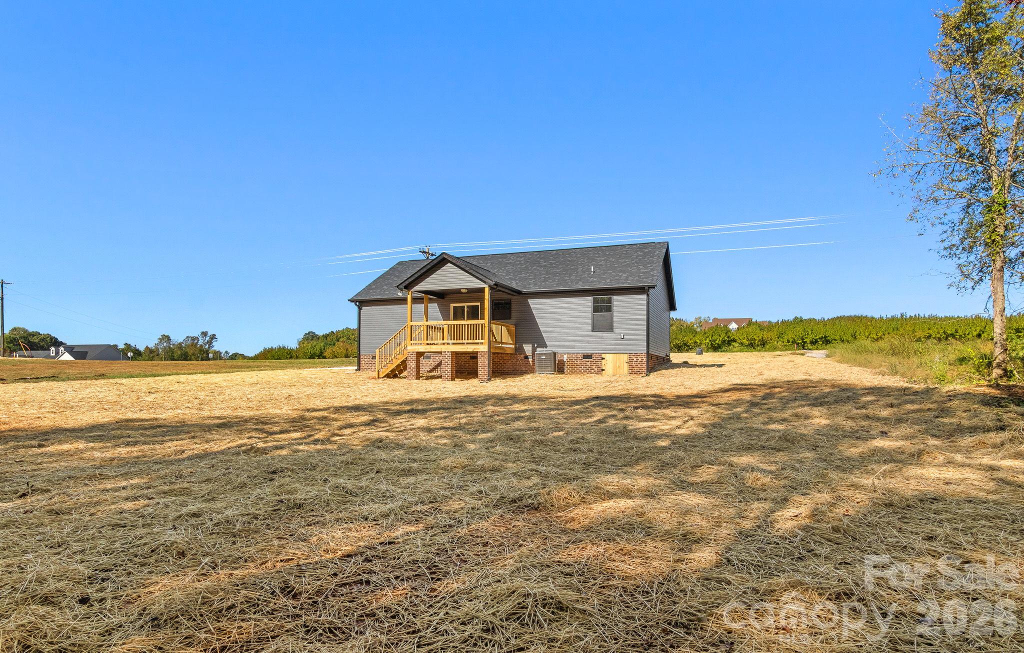 main property photo 27