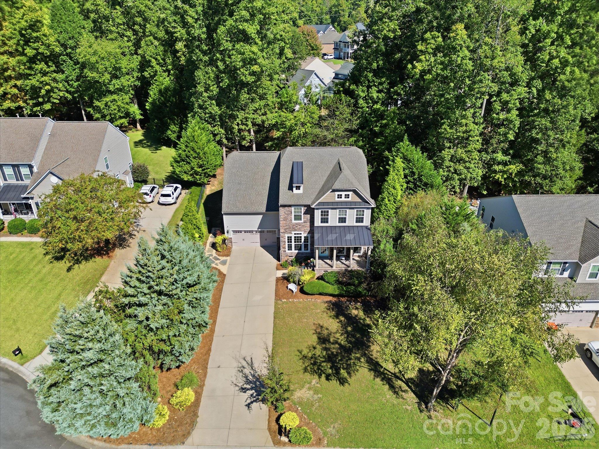 main property photo 41