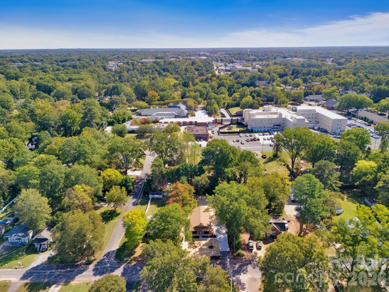 main property photo 37