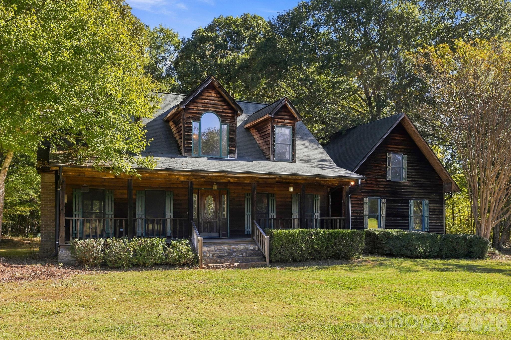 main property photo 32