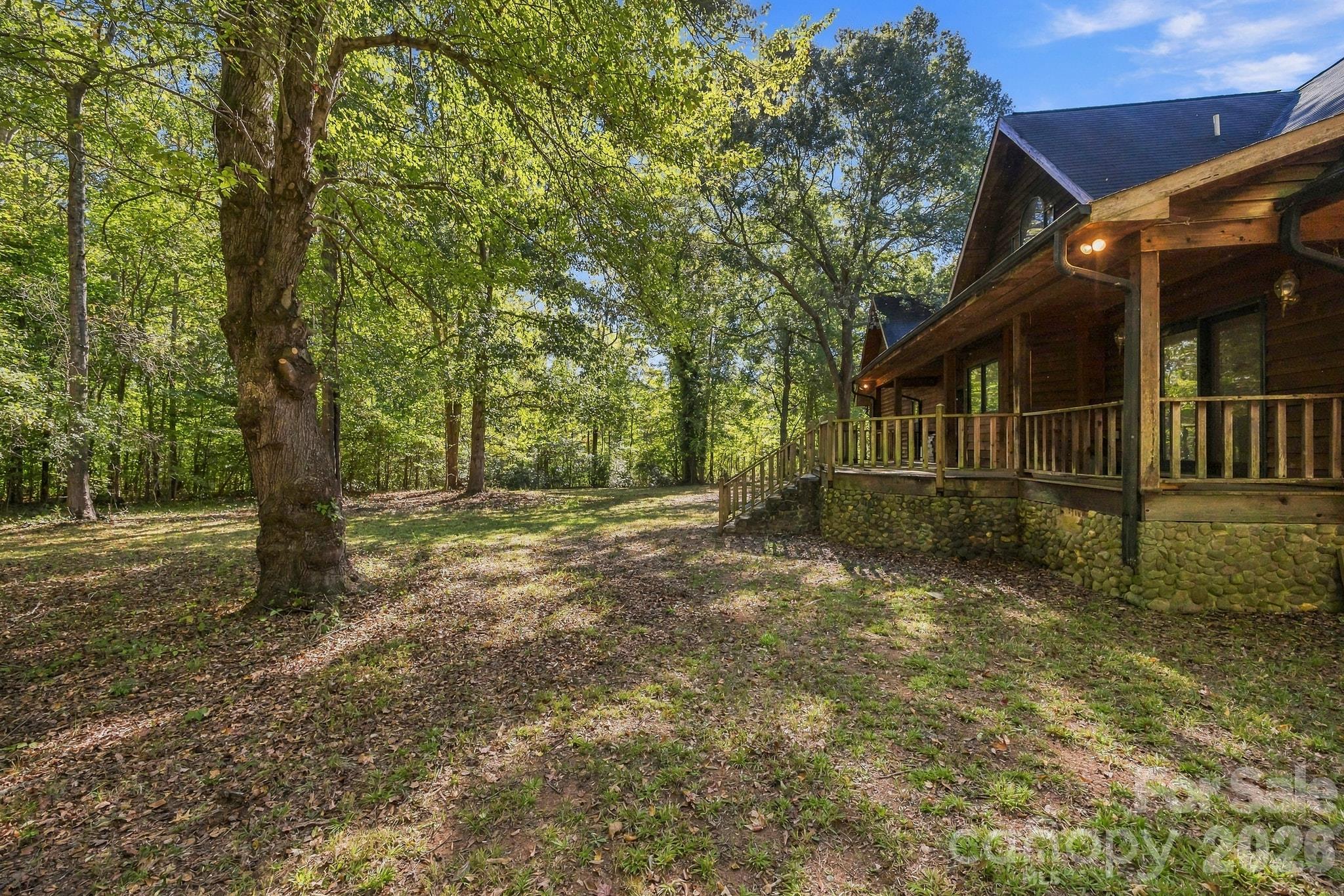 main property photo 38