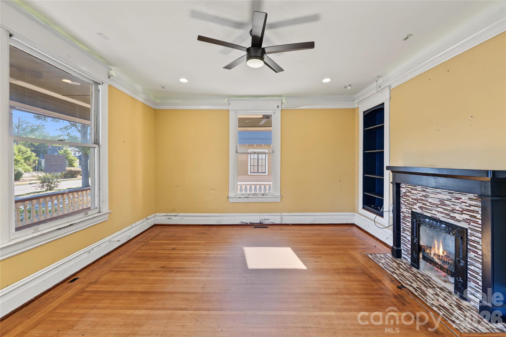 main property photo 10