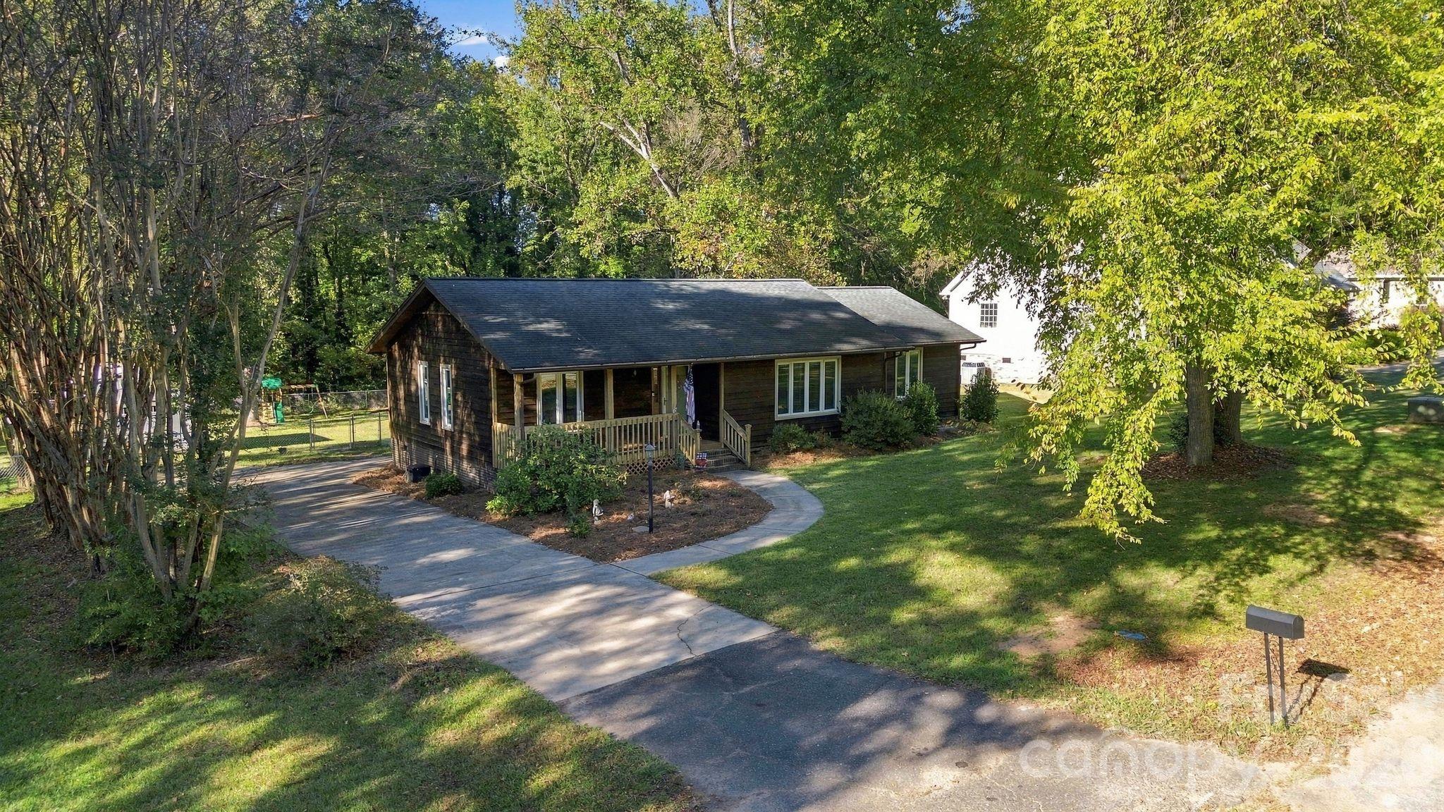main property photo 42