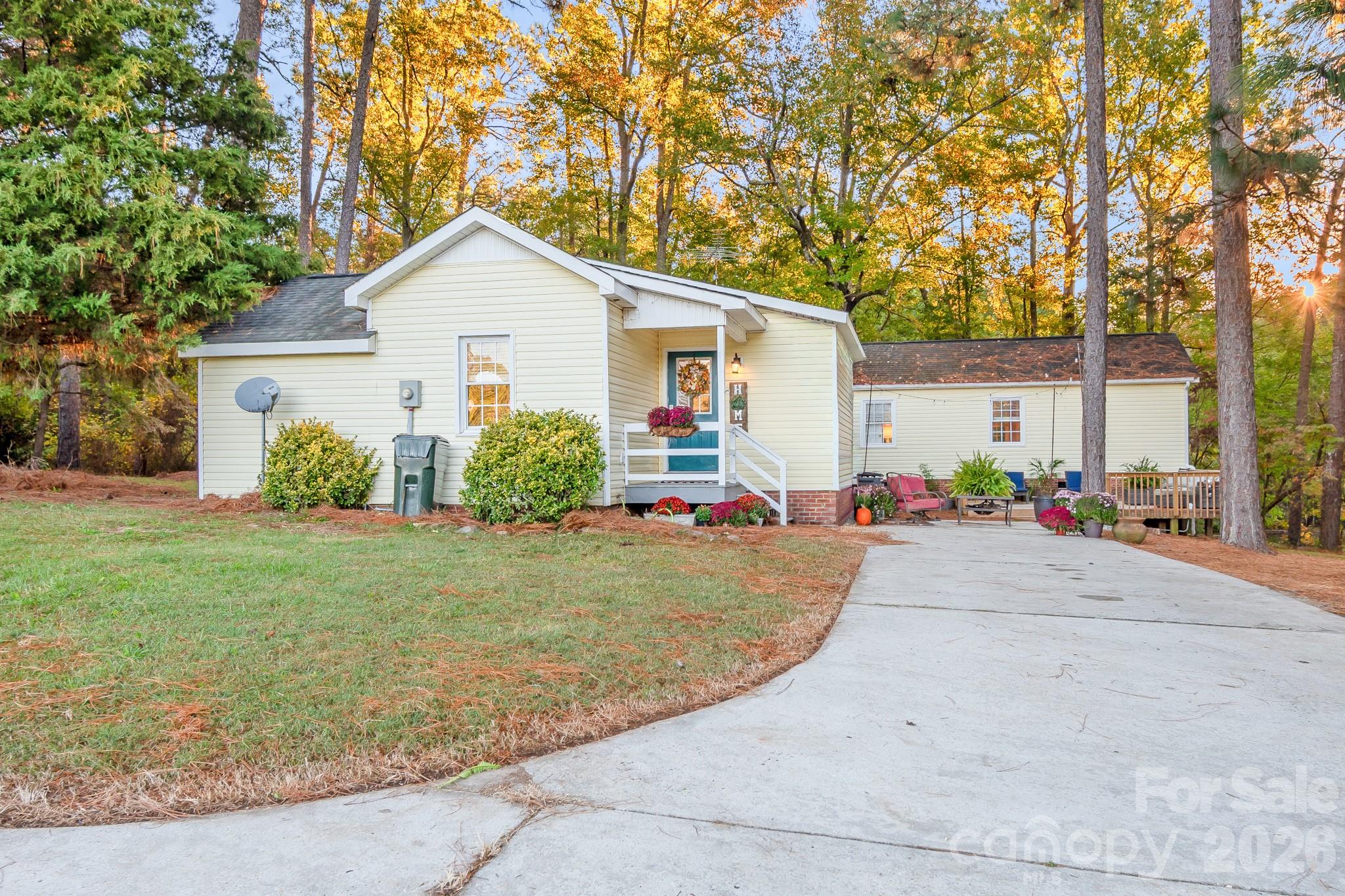 main property photo 27