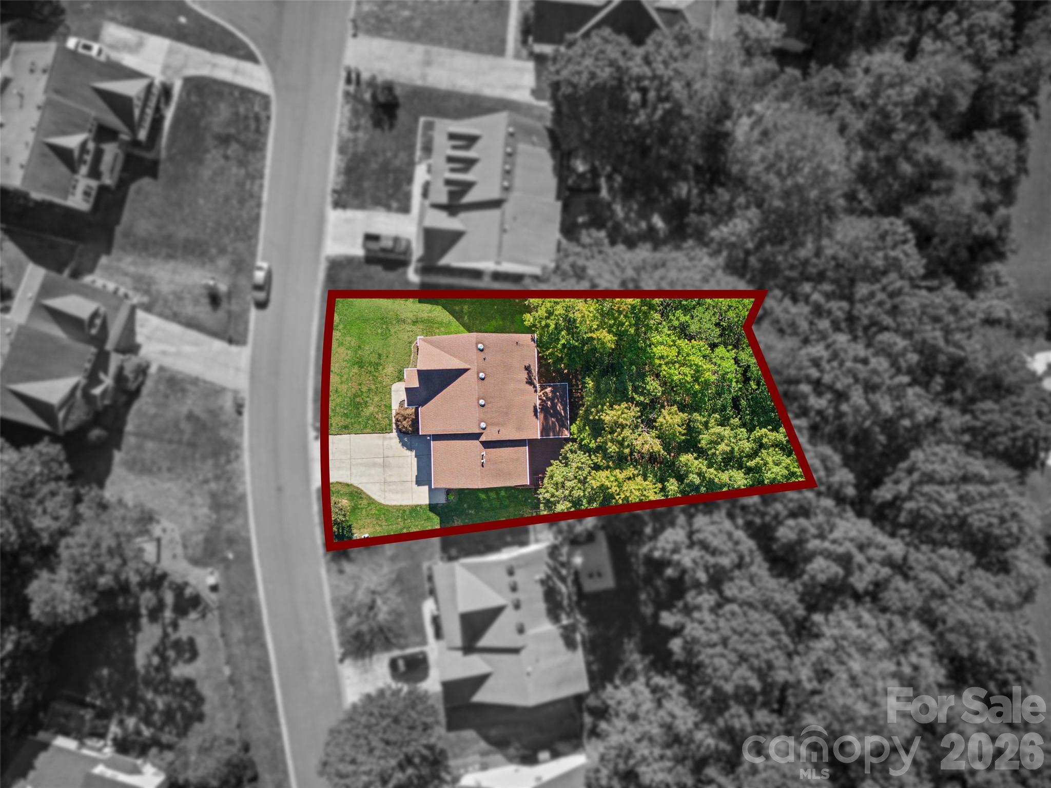 main property photo 30