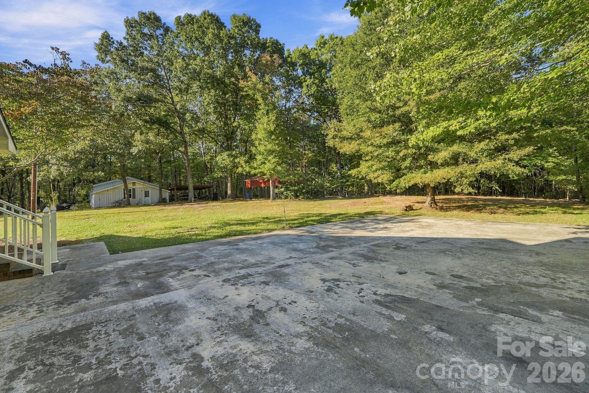 main property photo 22