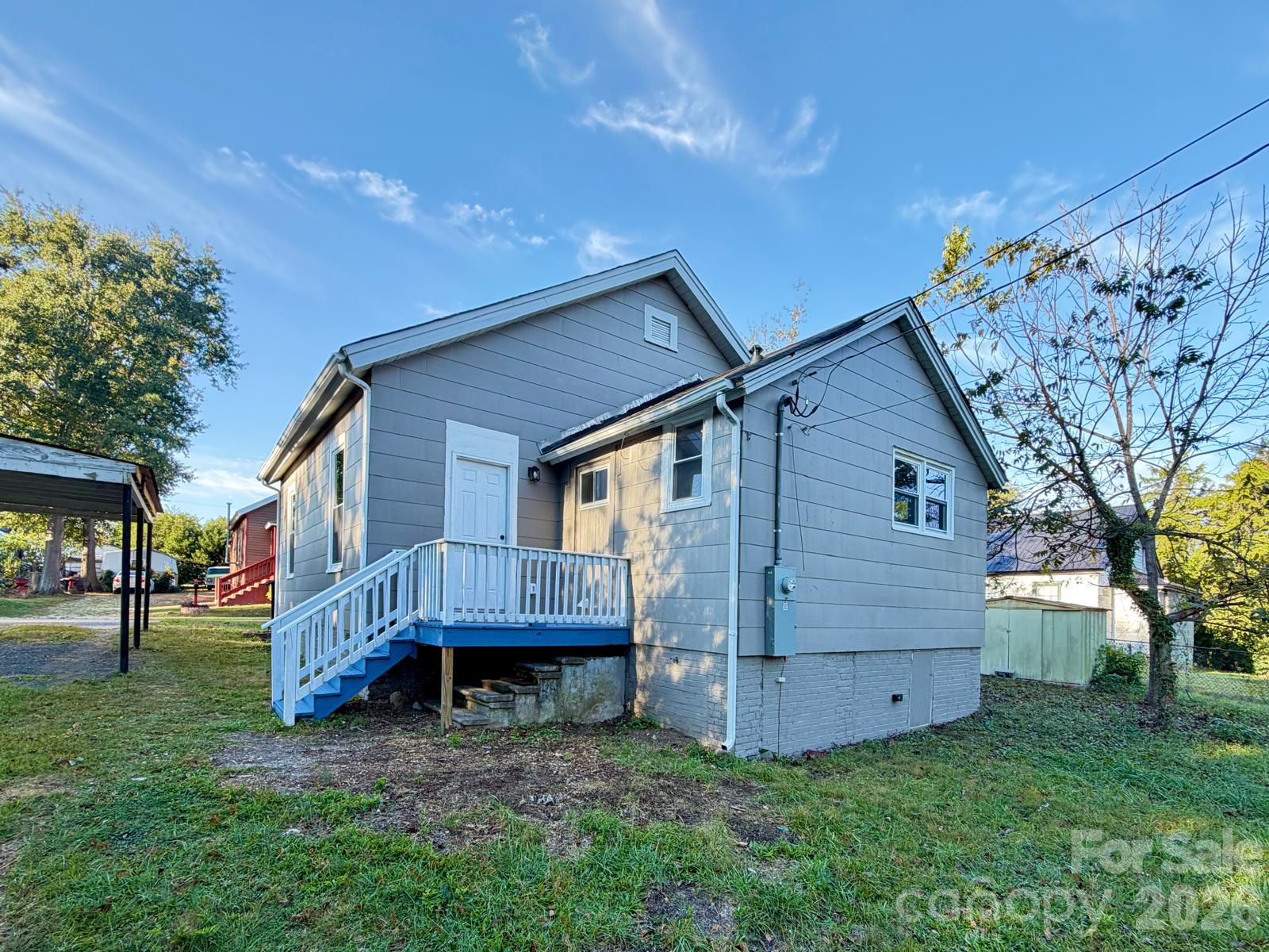 main property photo 17