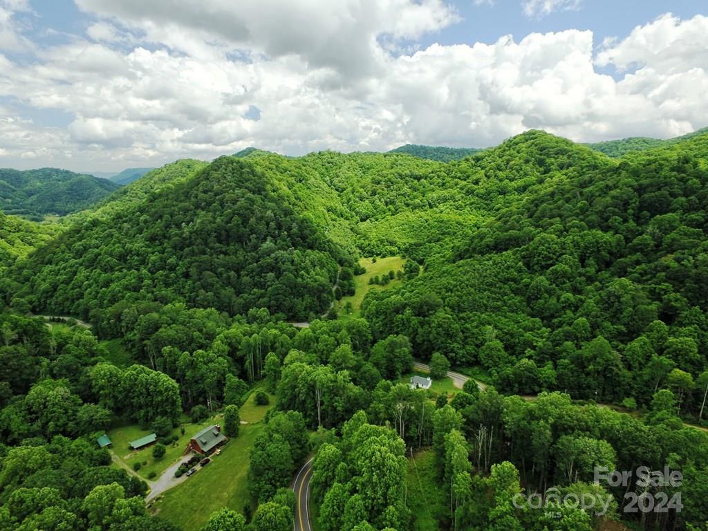 main property photo 13