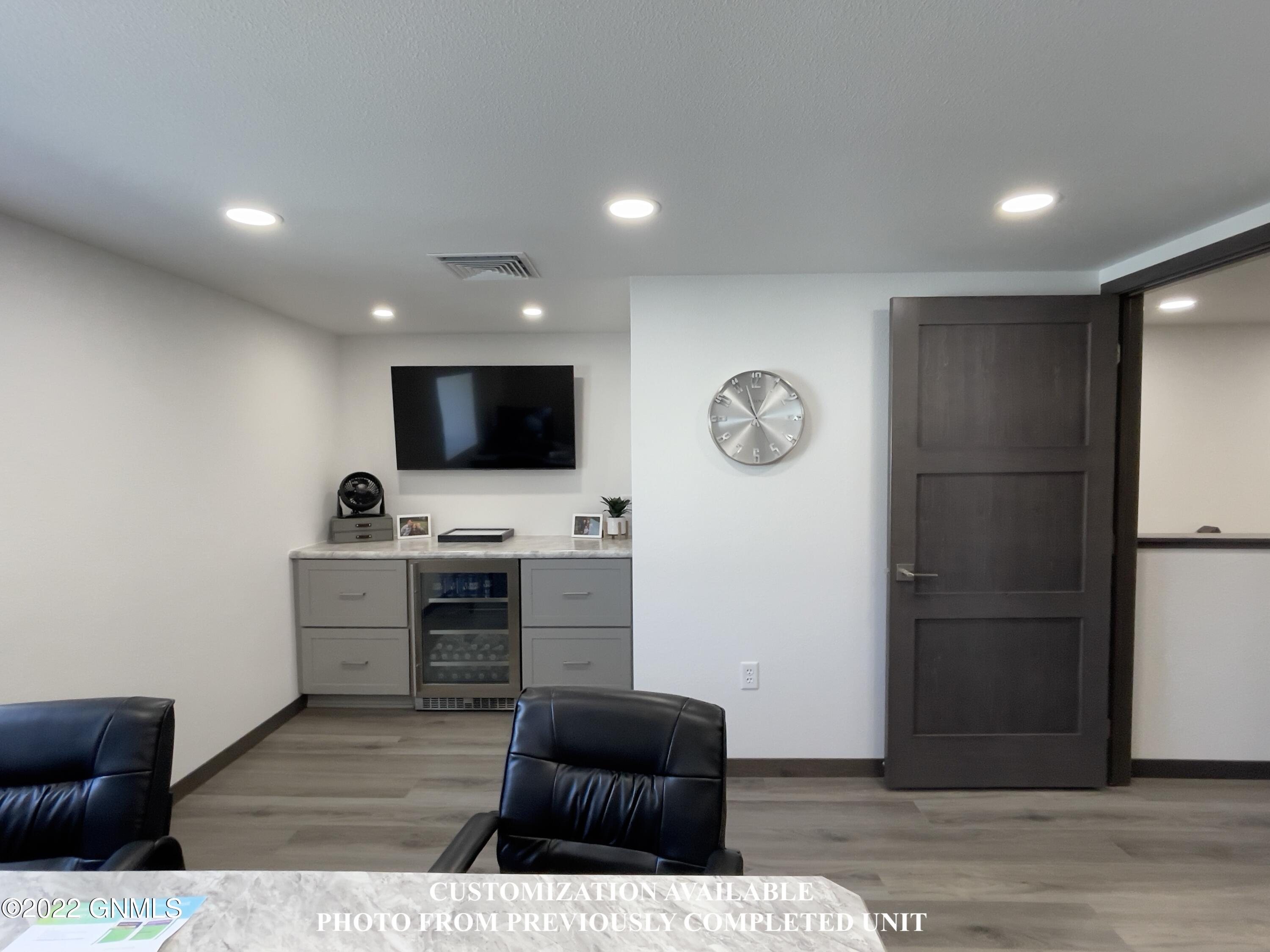 property viewer photo 20