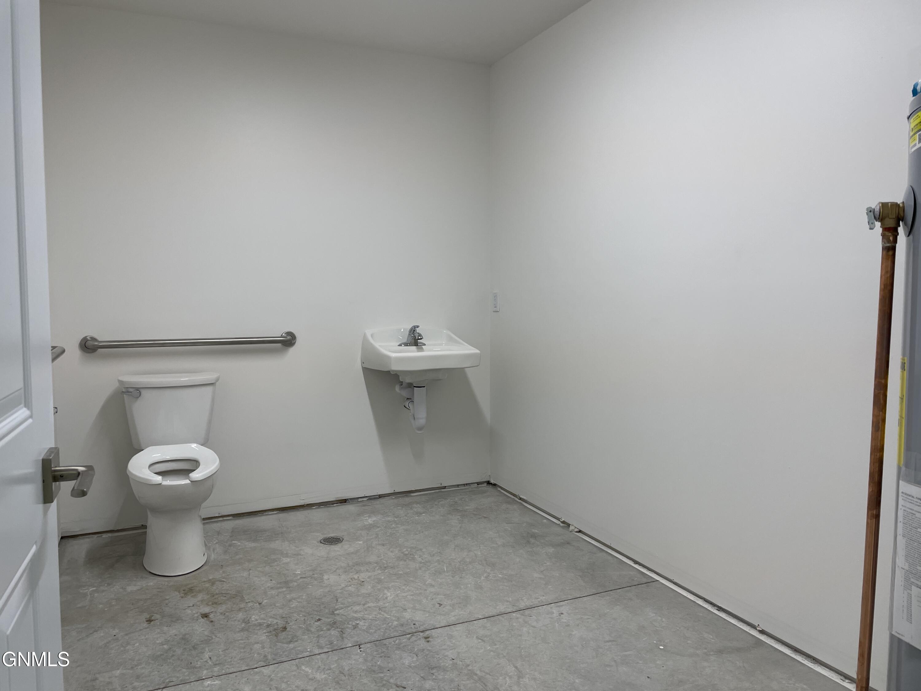 property viewer photo 7