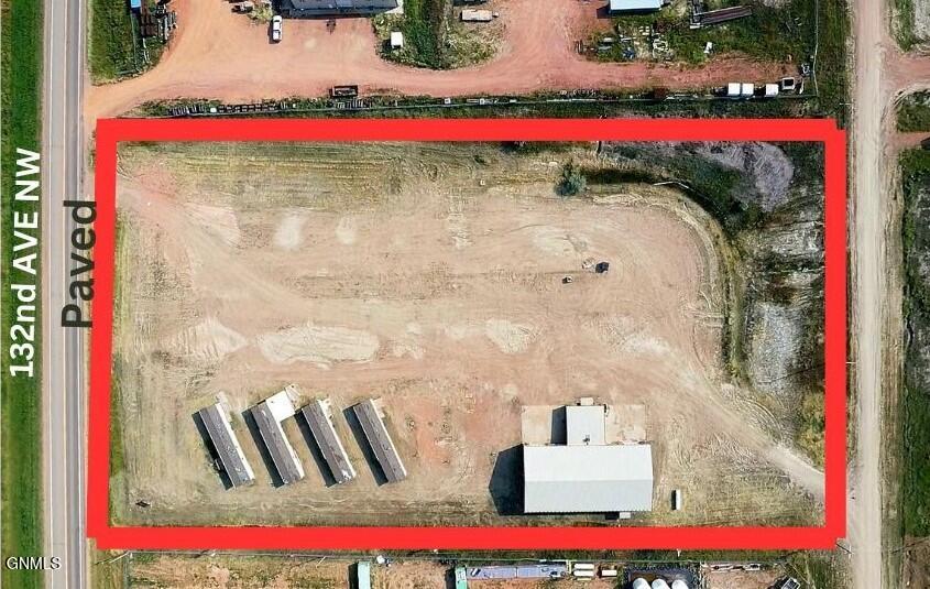 main property photo 6