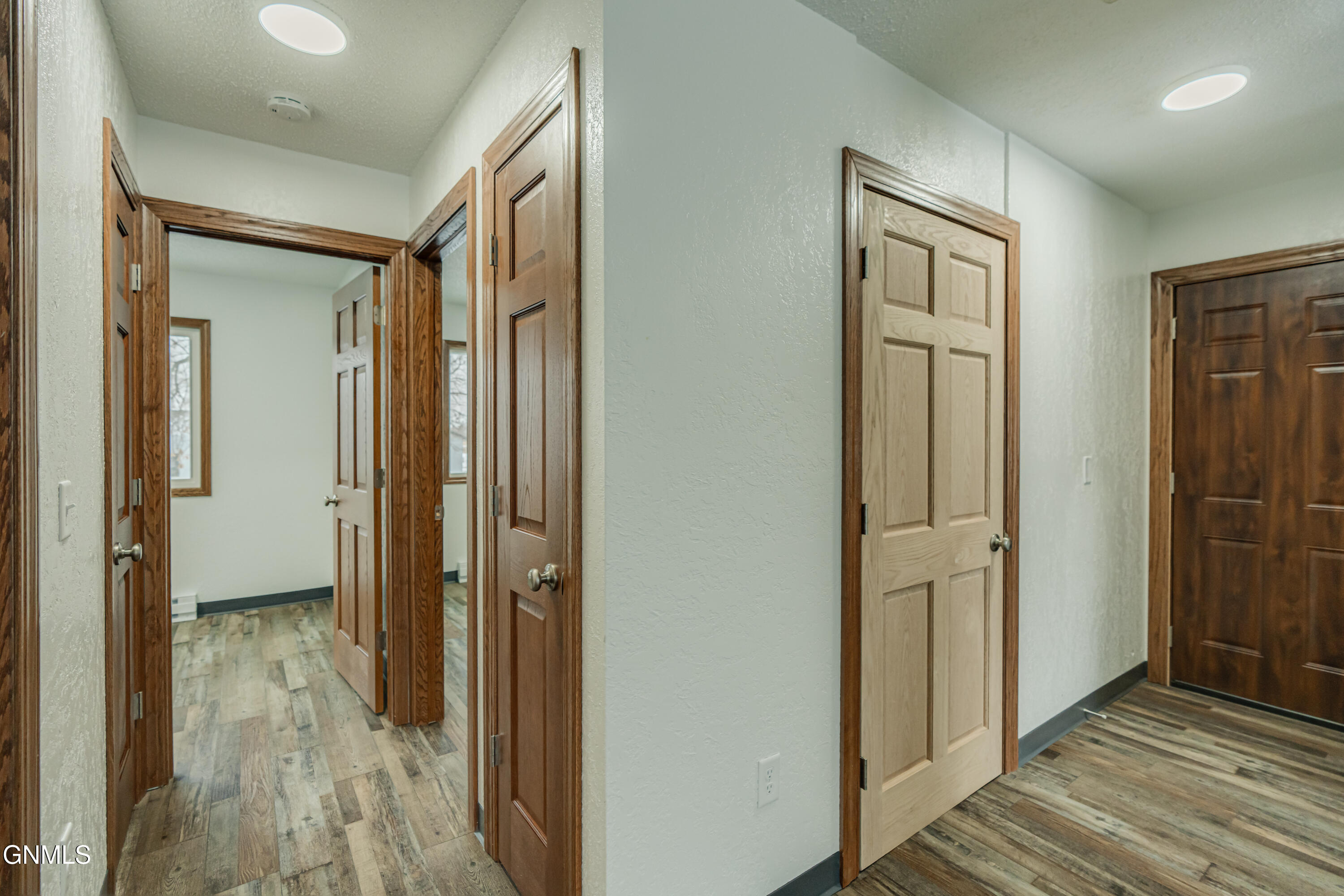 property viewer photo 17