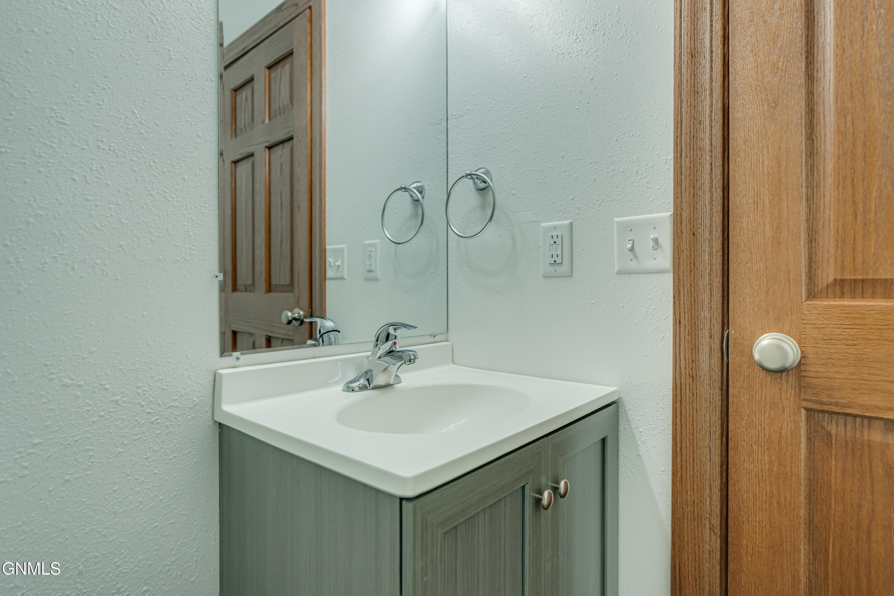 property viewer photo 21