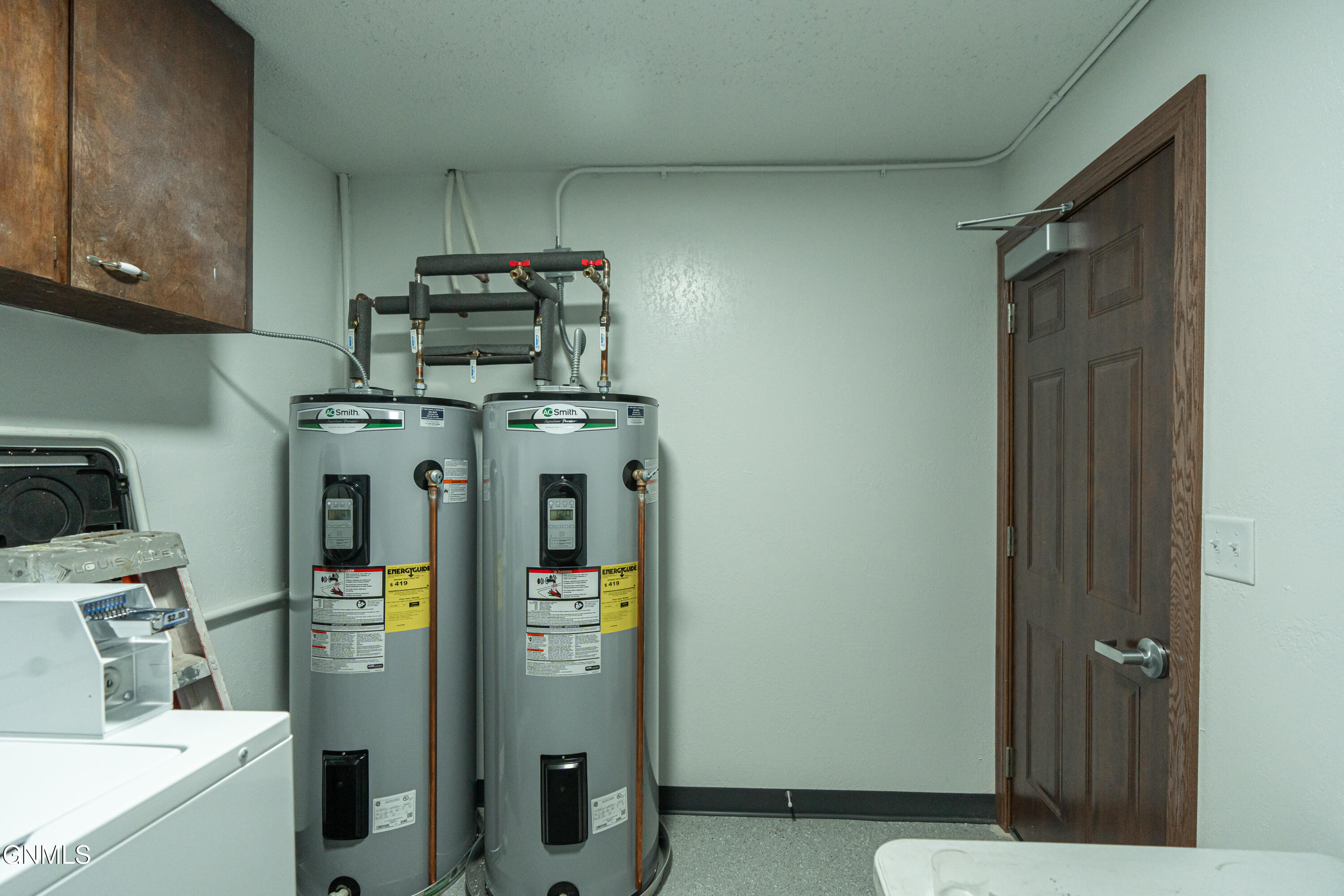 property viewer photo 30