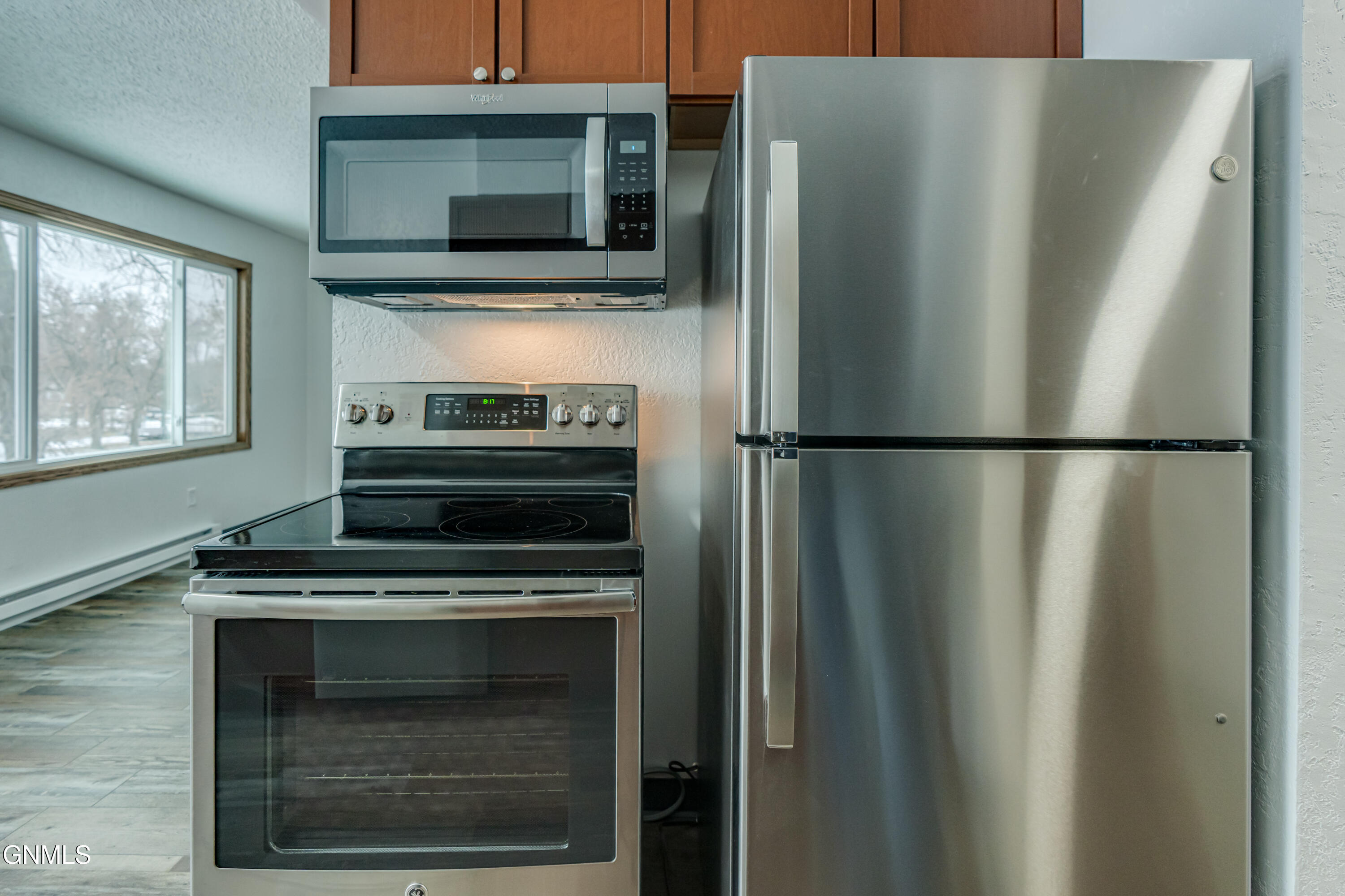 property viewer photo 8