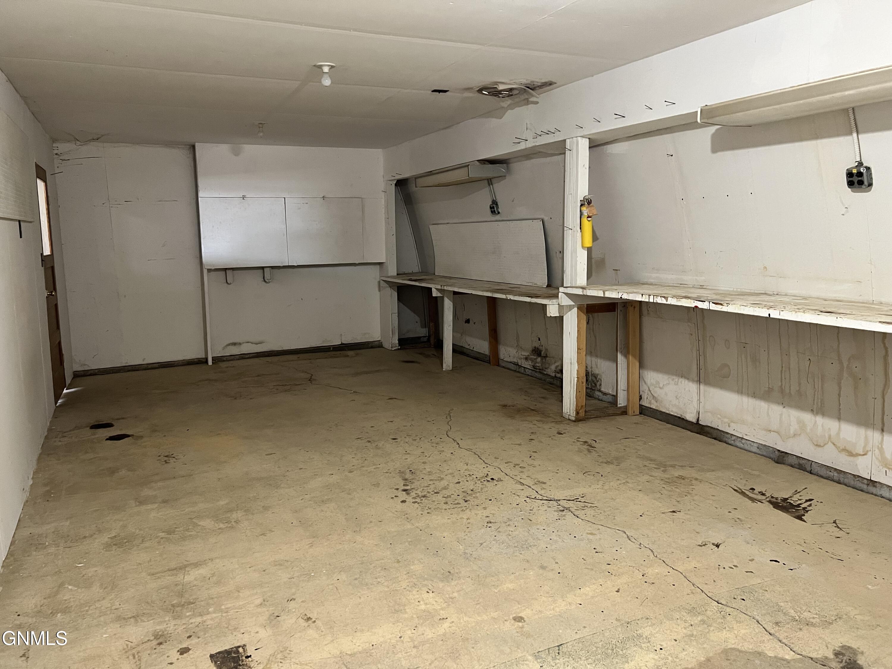 property viewer photo 17