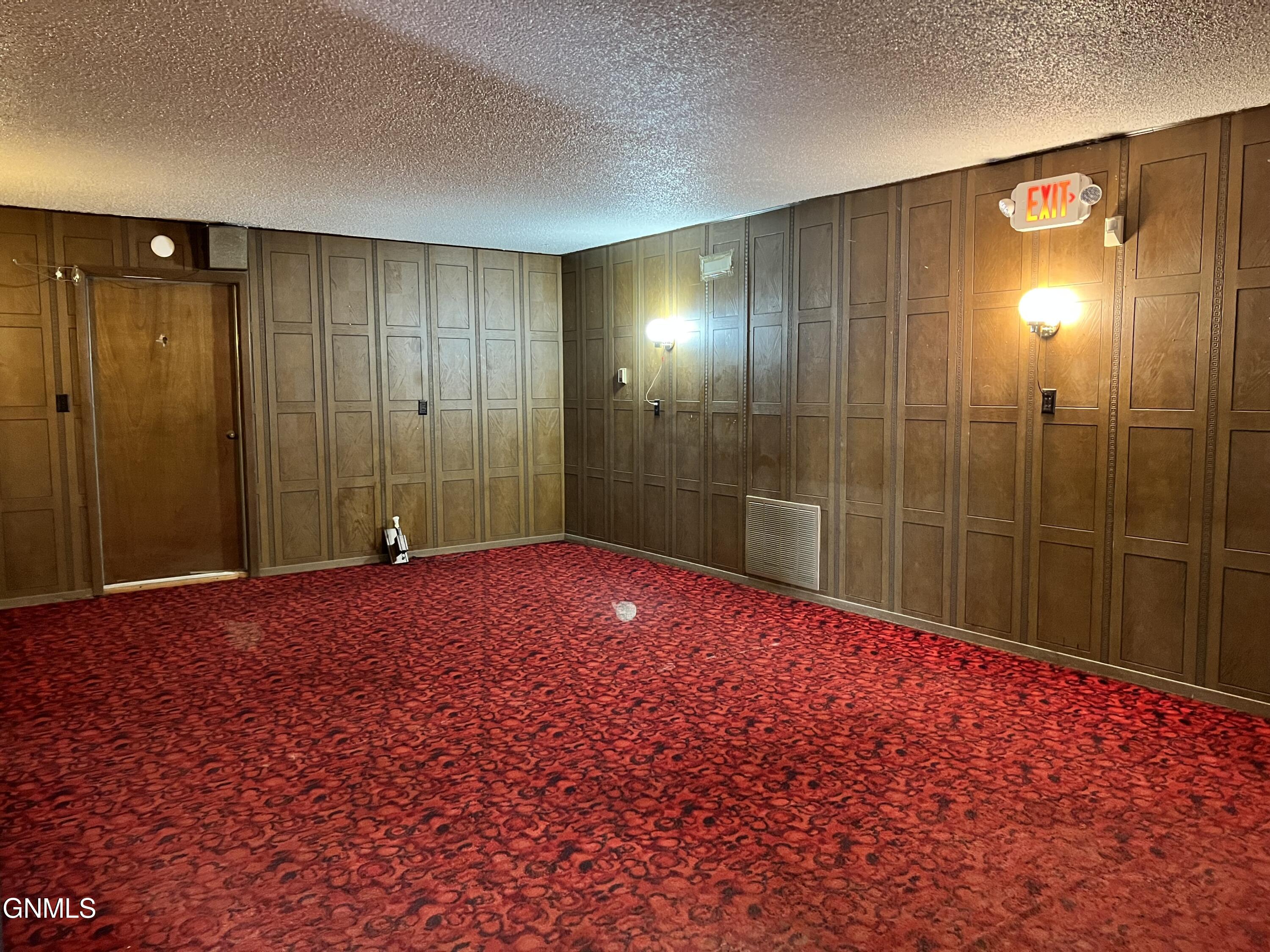 property viewer photo 5