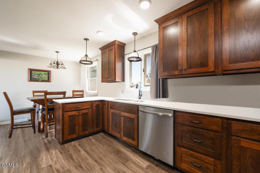 property viewer photo 16