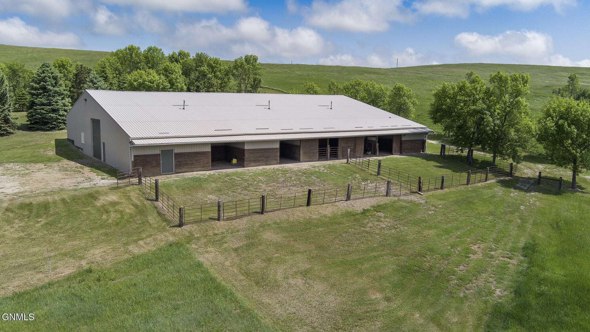 property viewer photo 2
