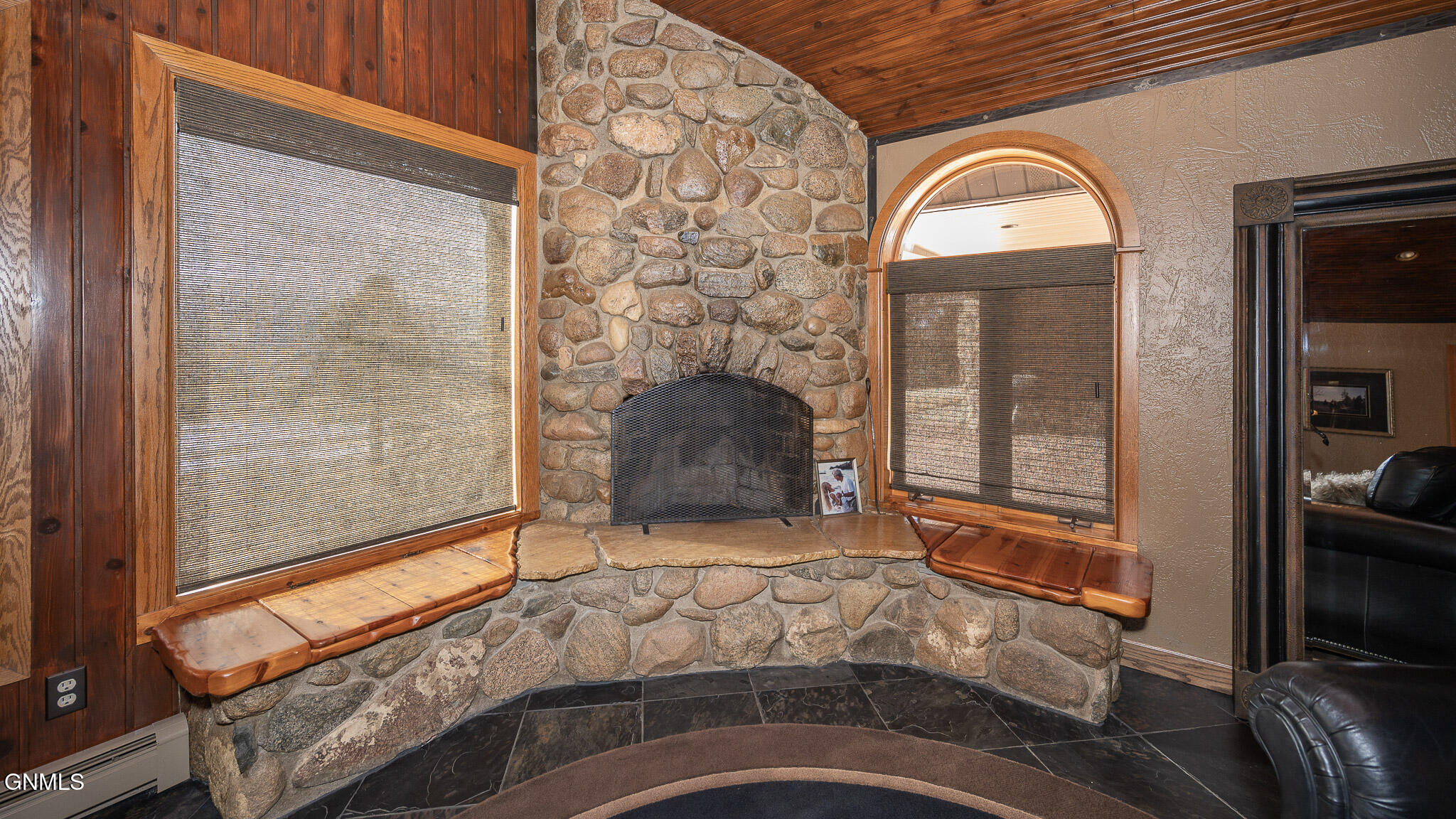 property viewer photo 28