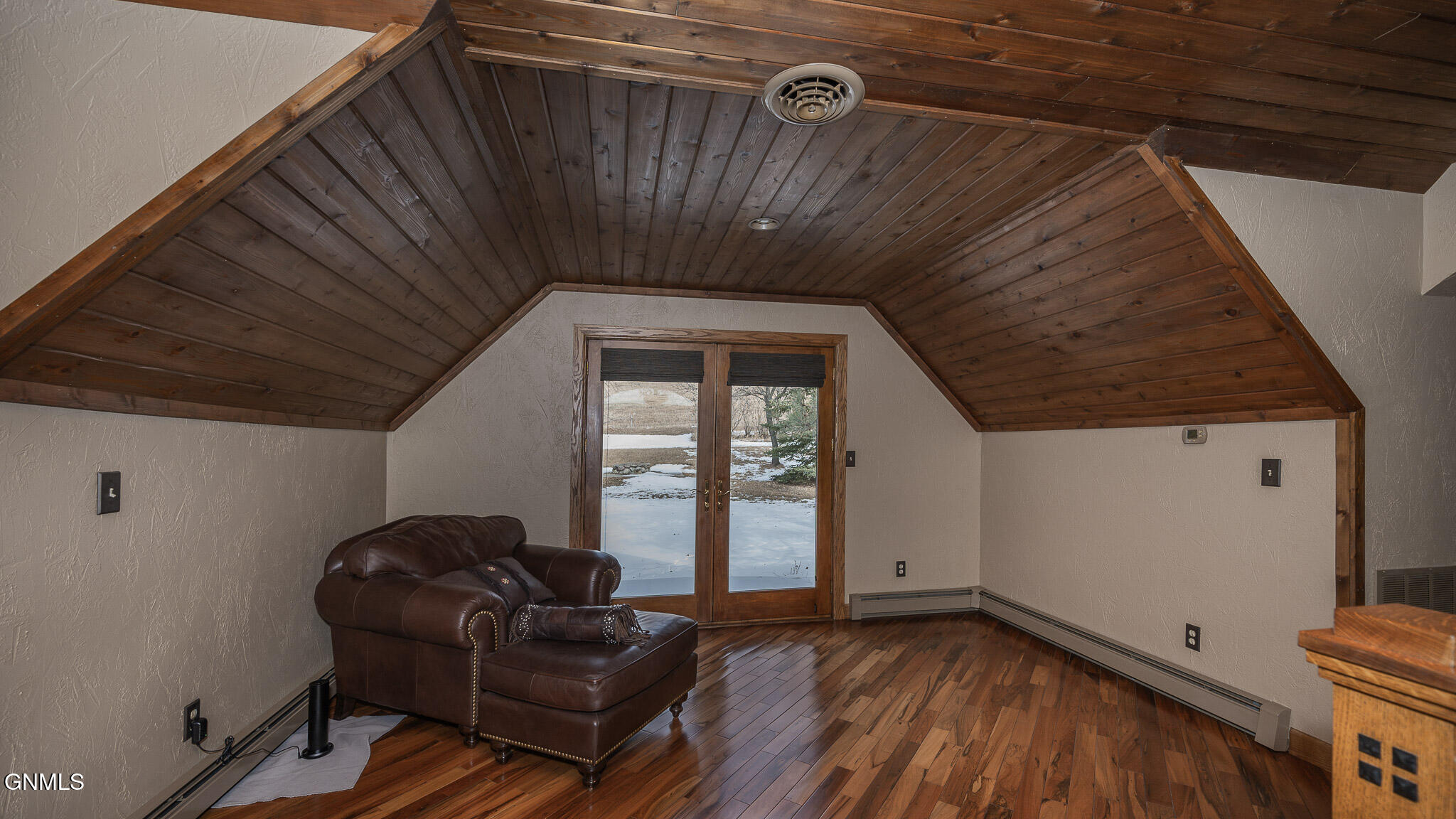 property viewer photo 34