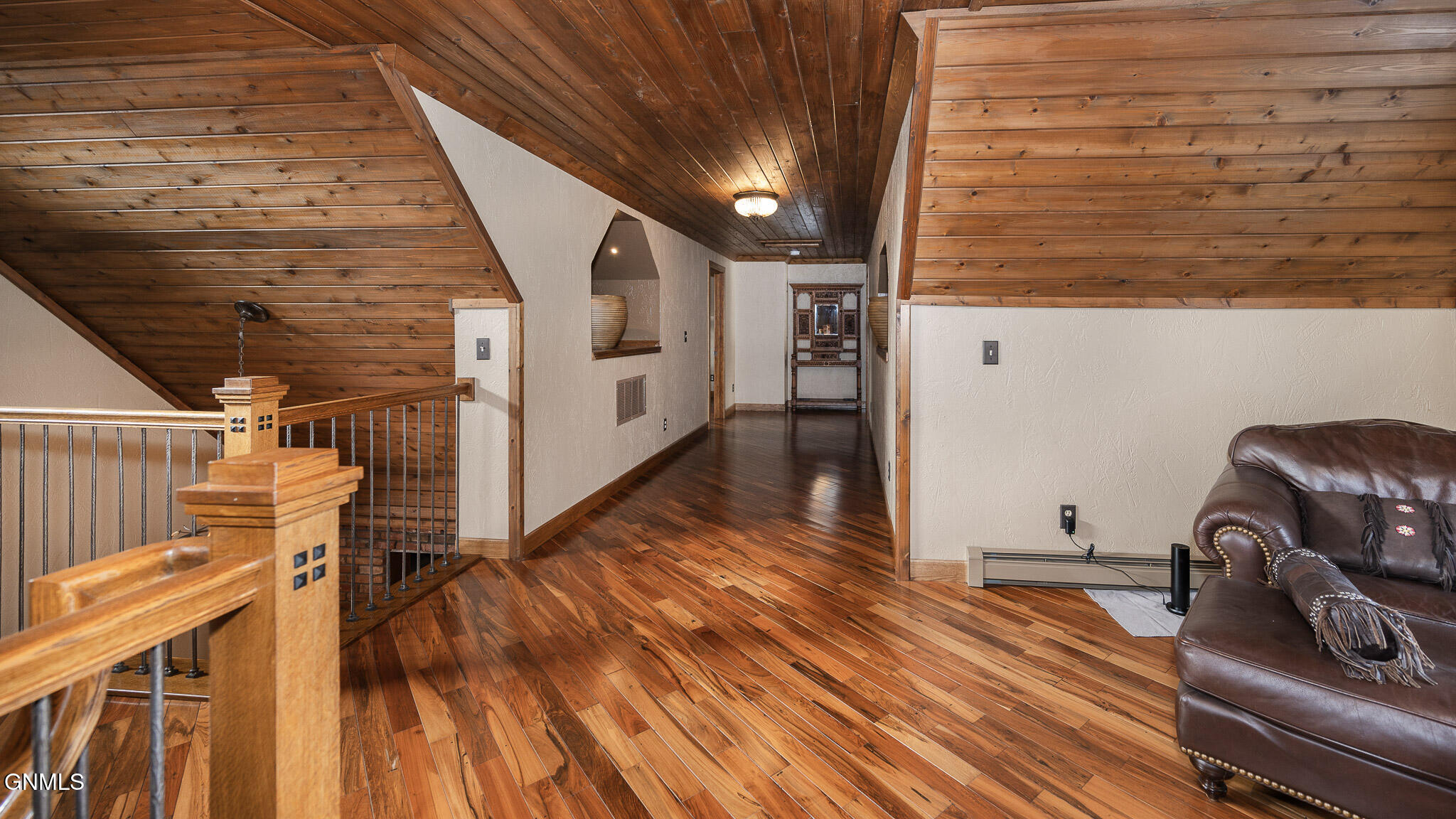 property viewer photo 37