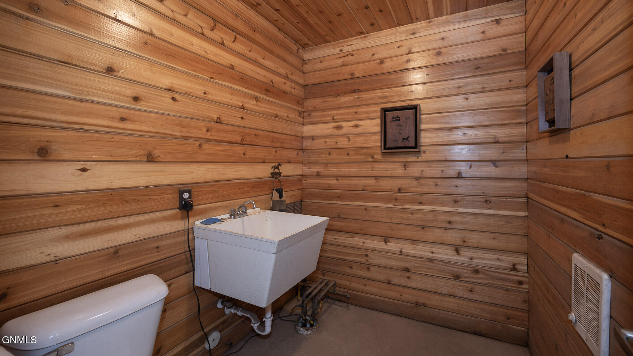 property viewer photo 56