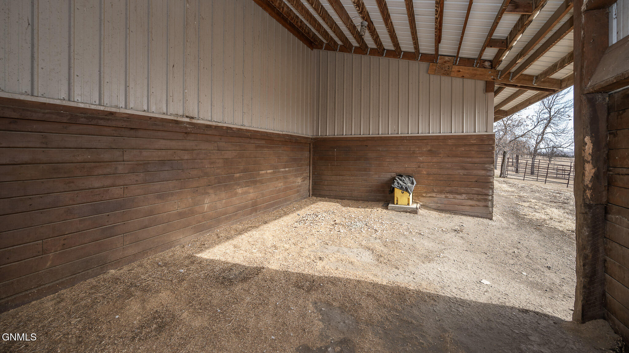 property viewer photo 62