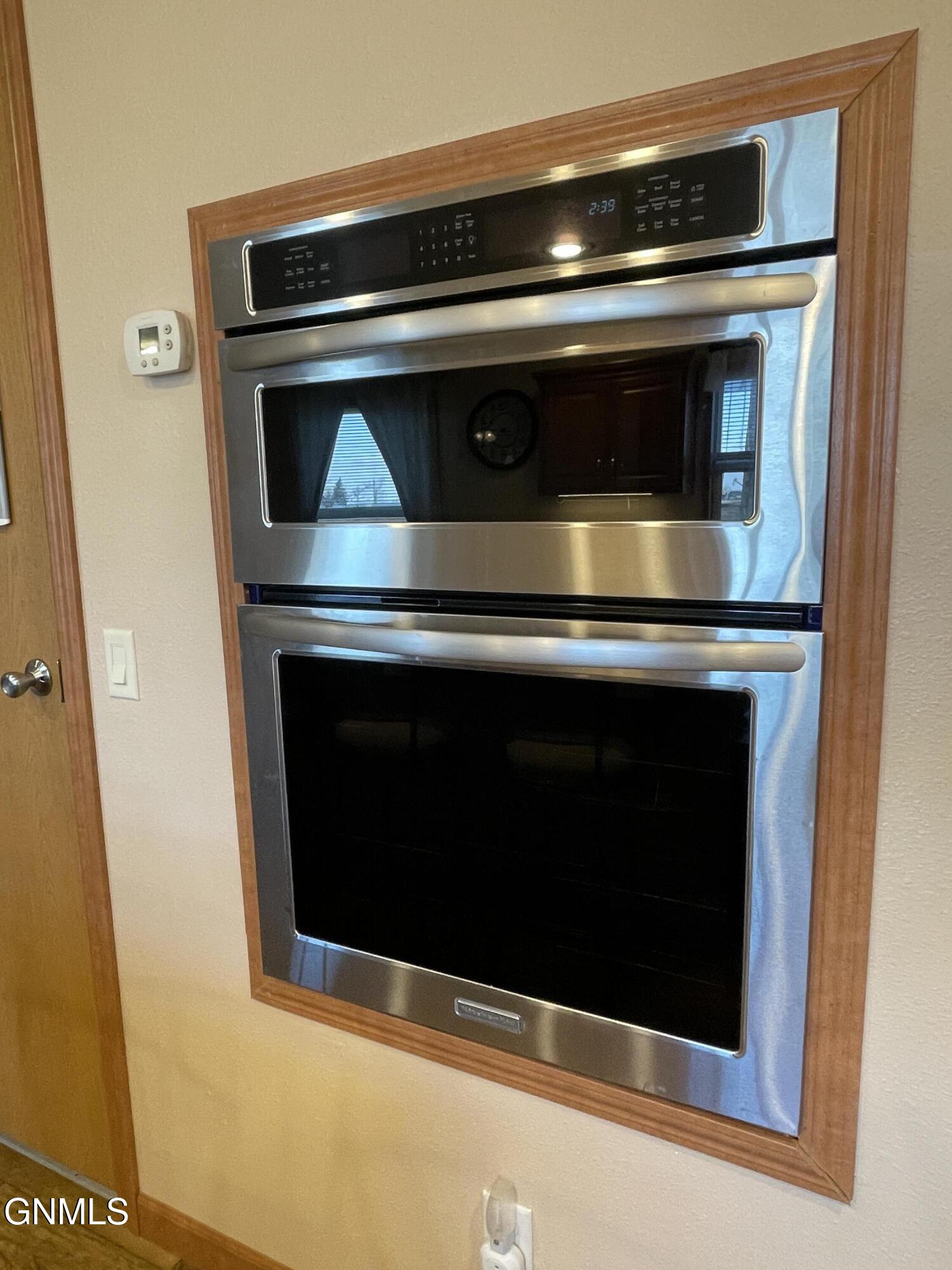 property viewer photo 12
