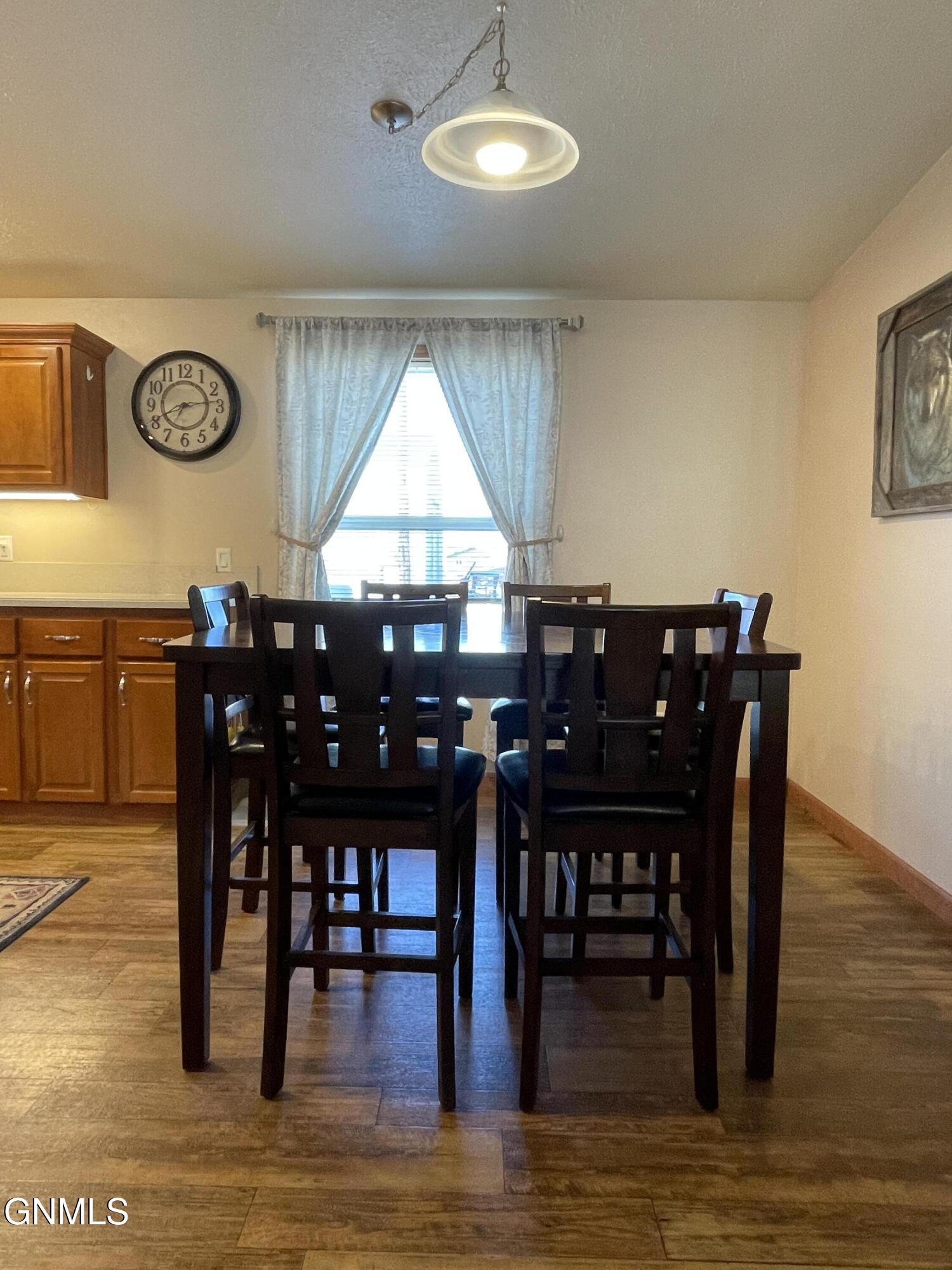 property viewer photo 17