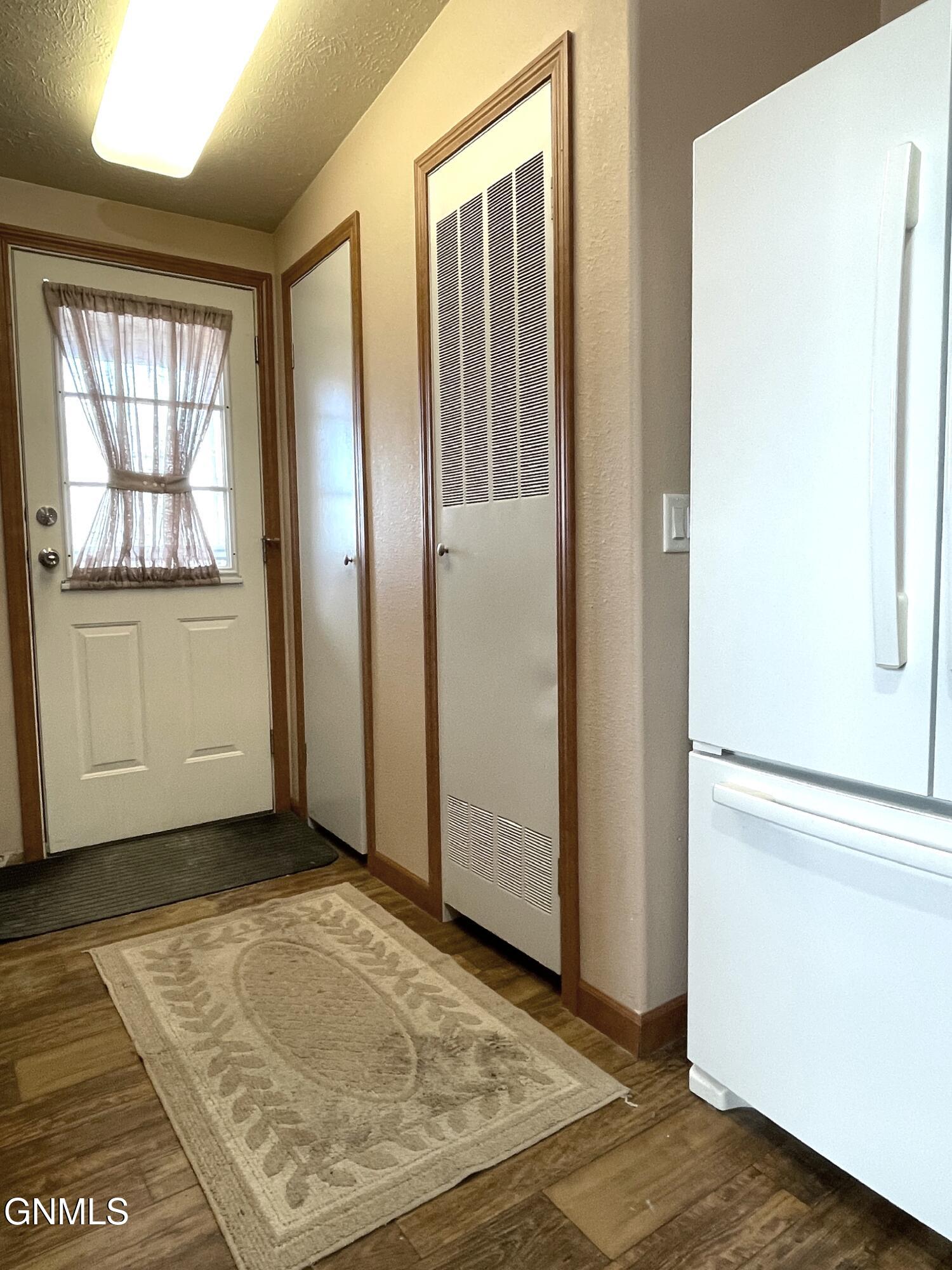 property viewer photo 32