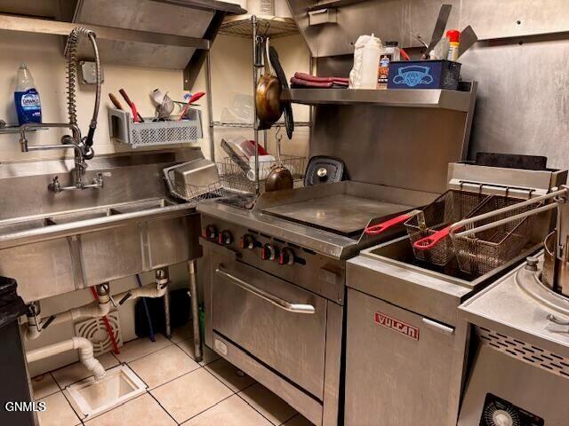 property viewer photo 15