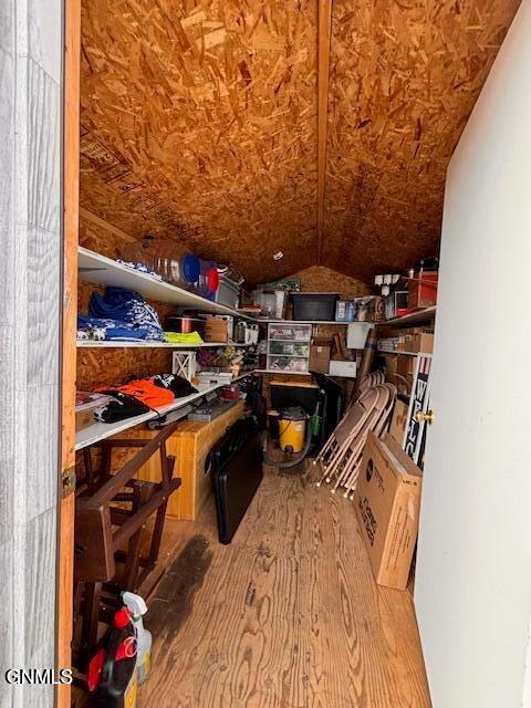 property viewer photo 19