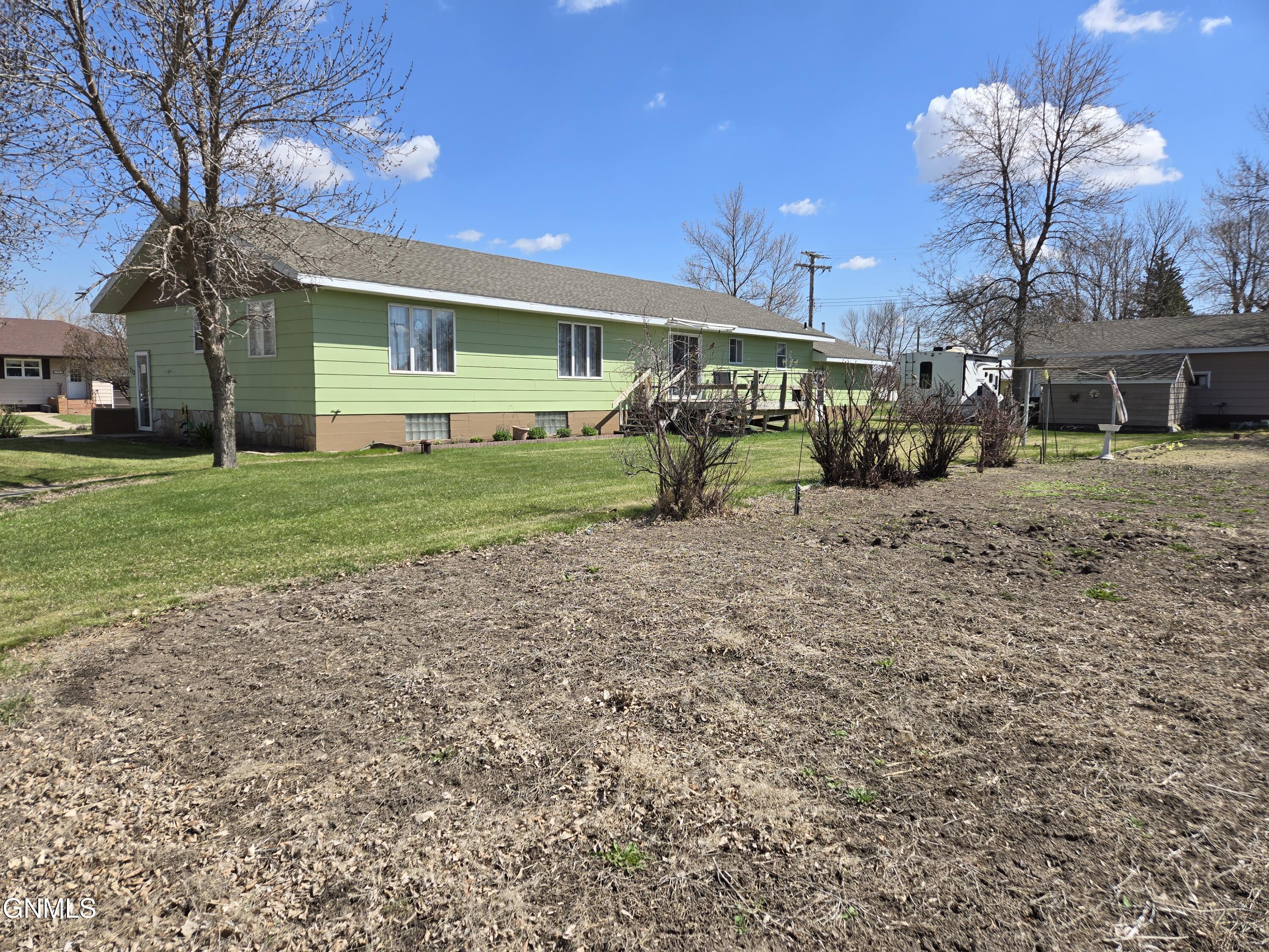 property viewer photo 42
