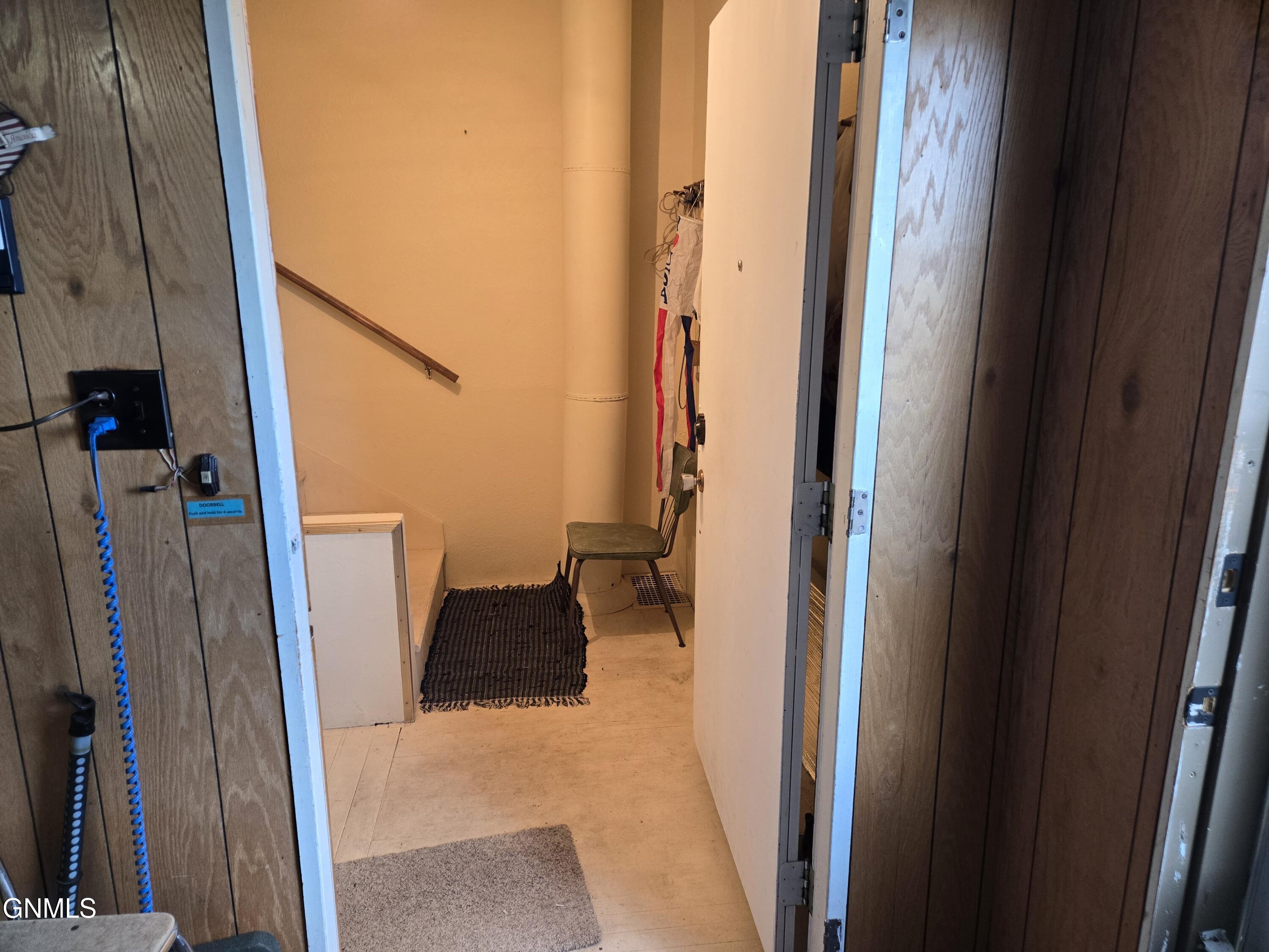 property viewer photo 47