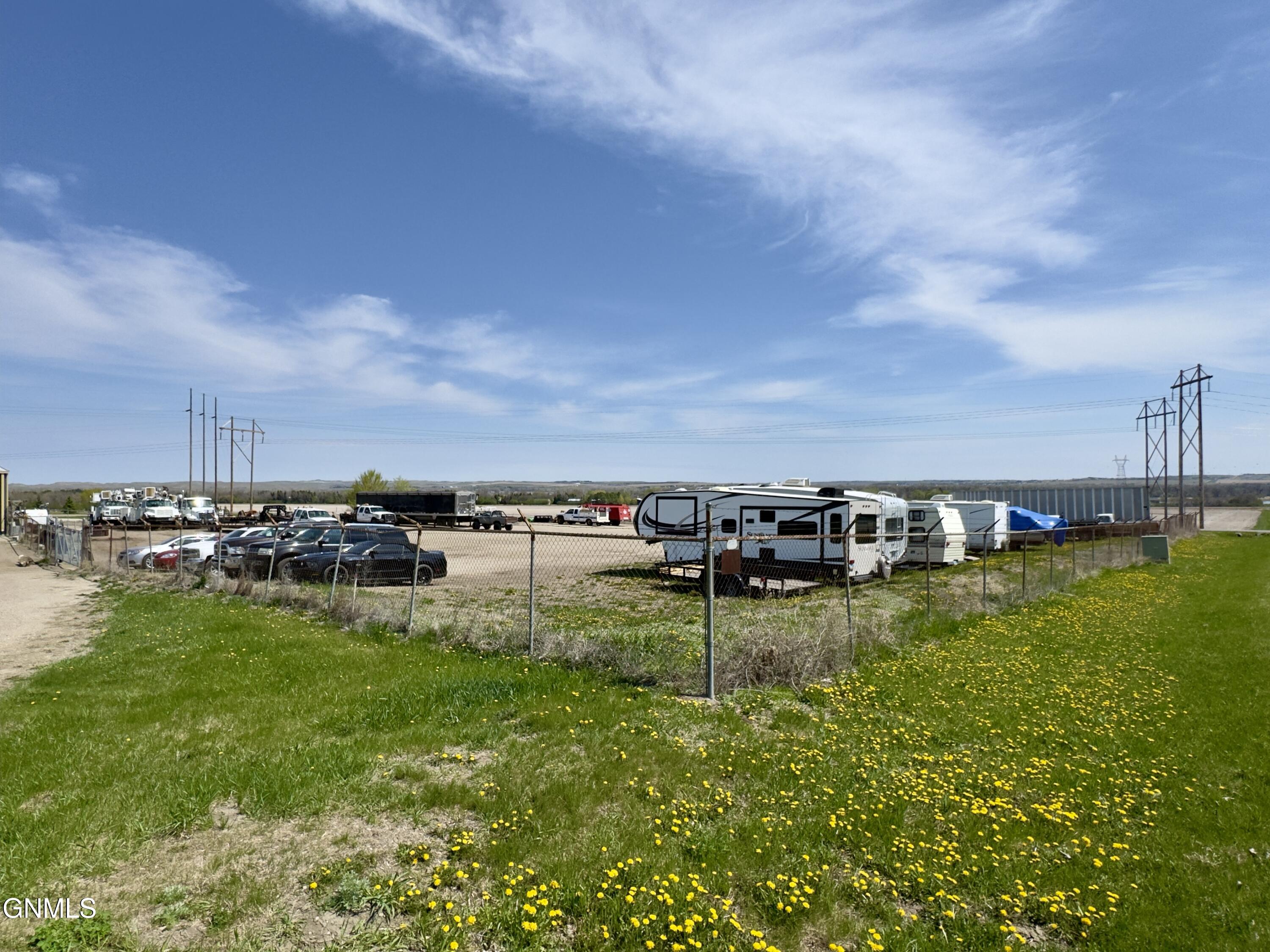 main property photo 7