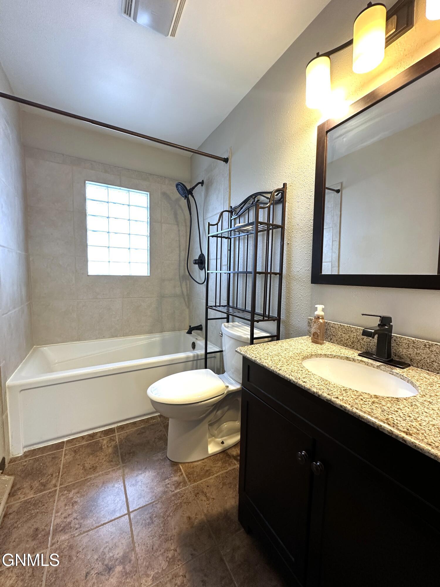 property viewer photo 17