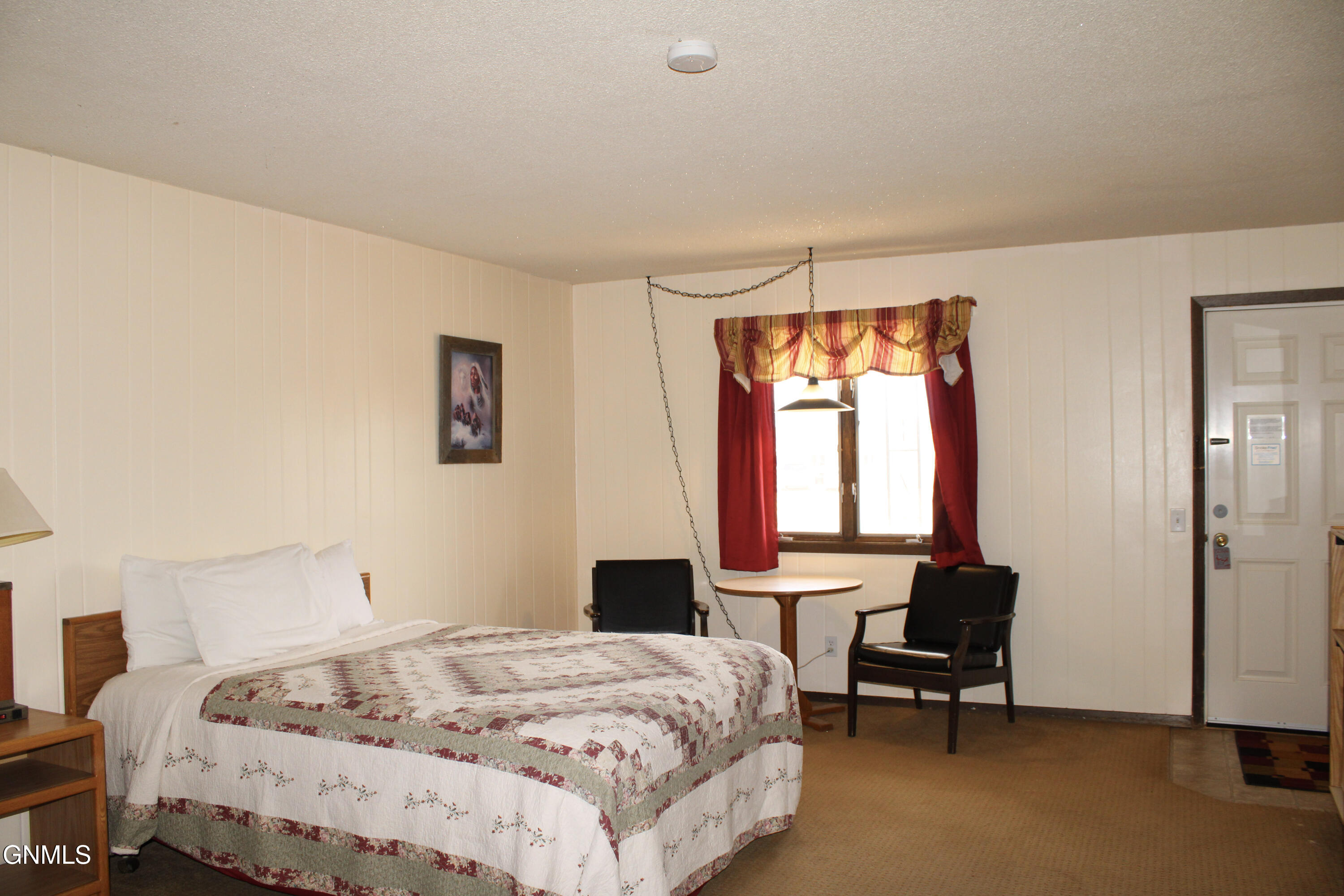 main property photo 48