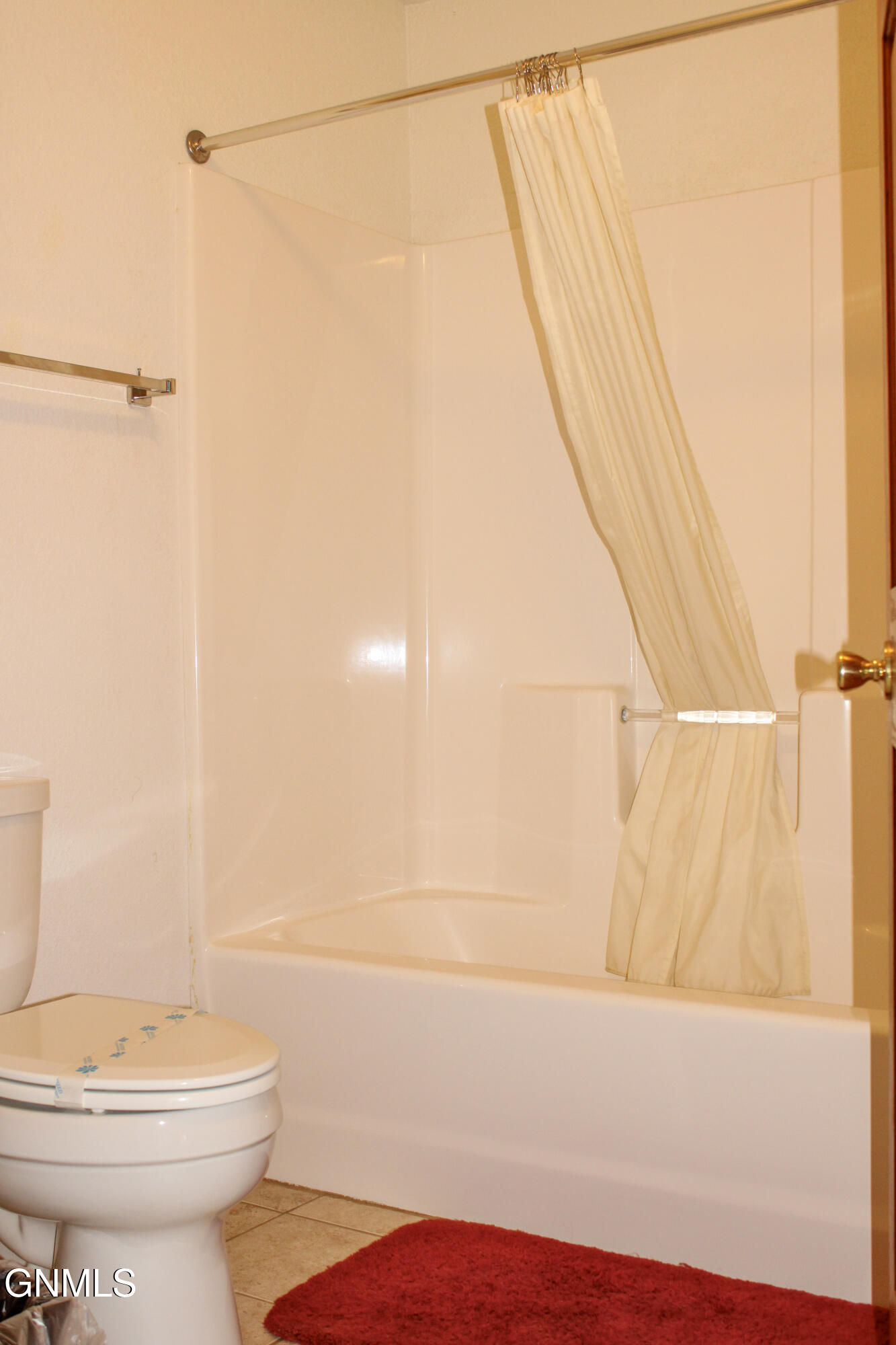 main property photo 74