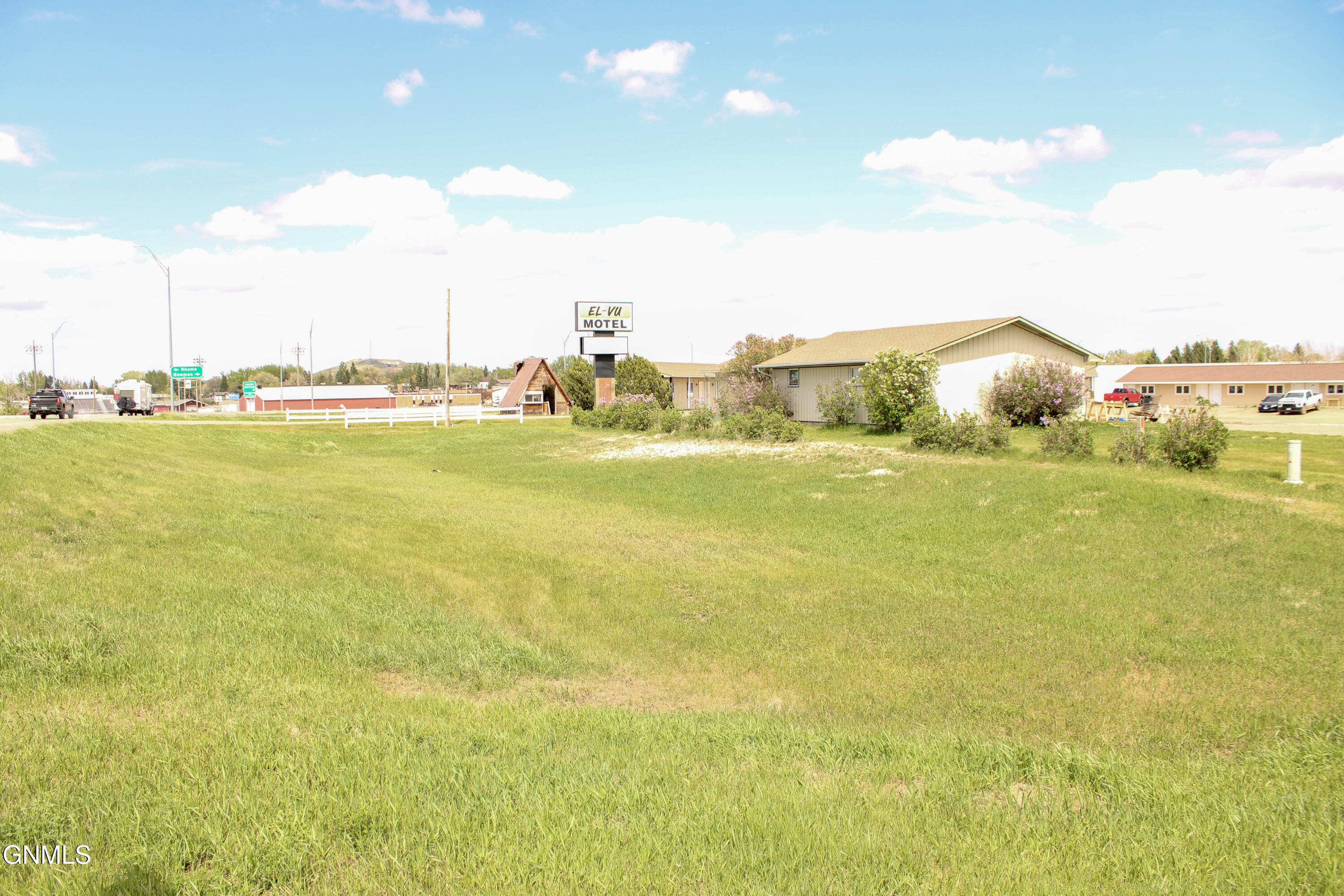 main property photo 86