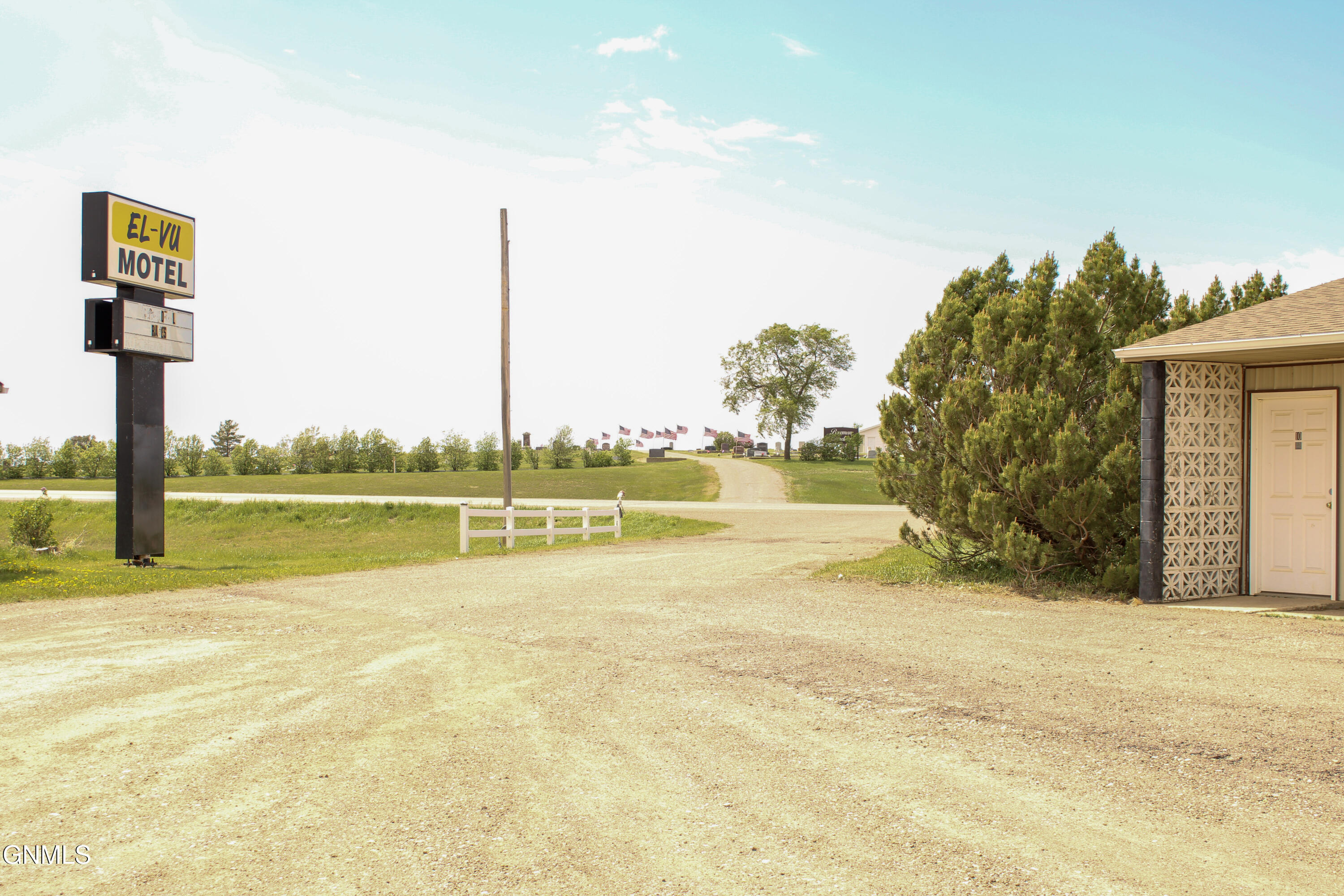 main property photo 93