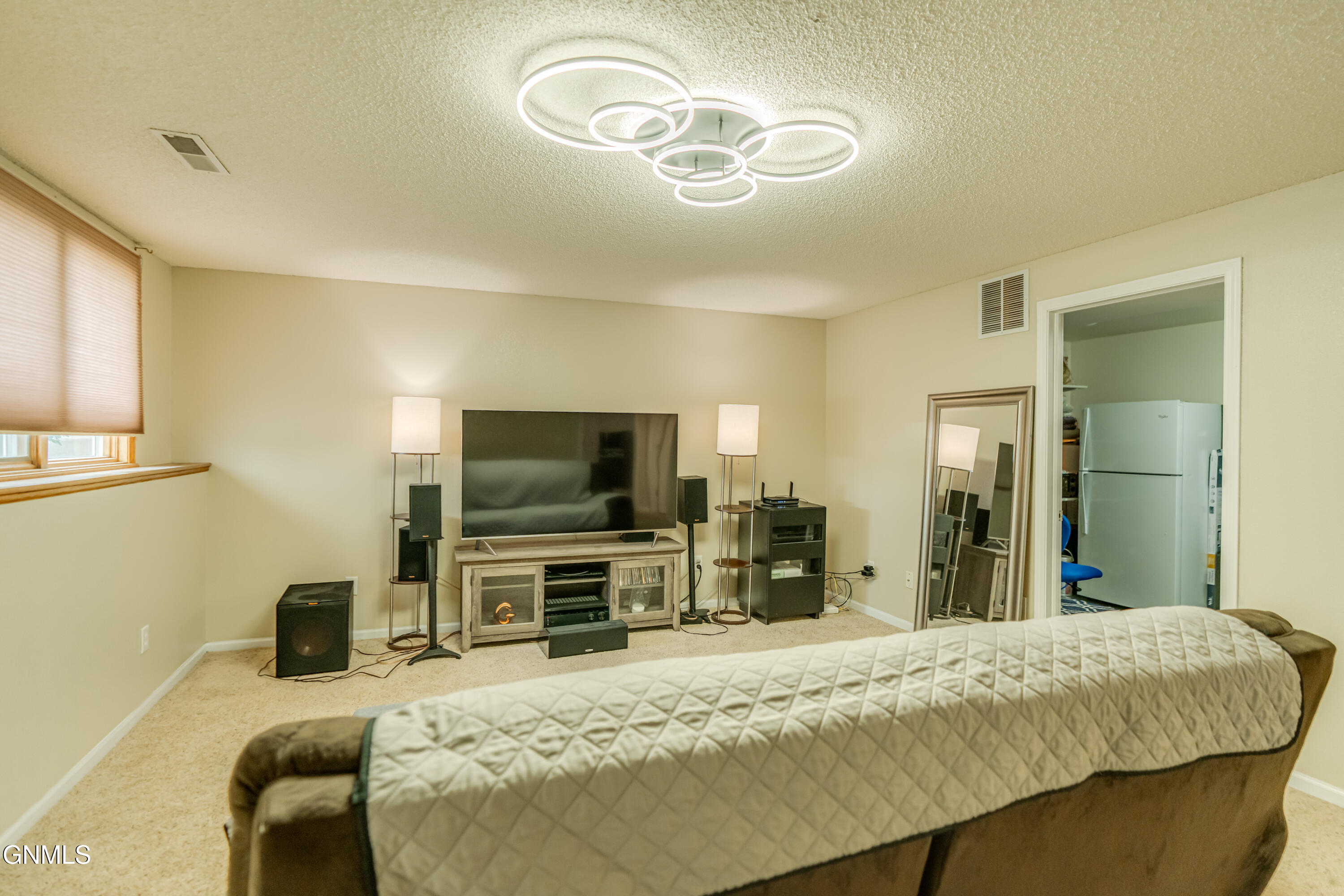 property viewer photo 21