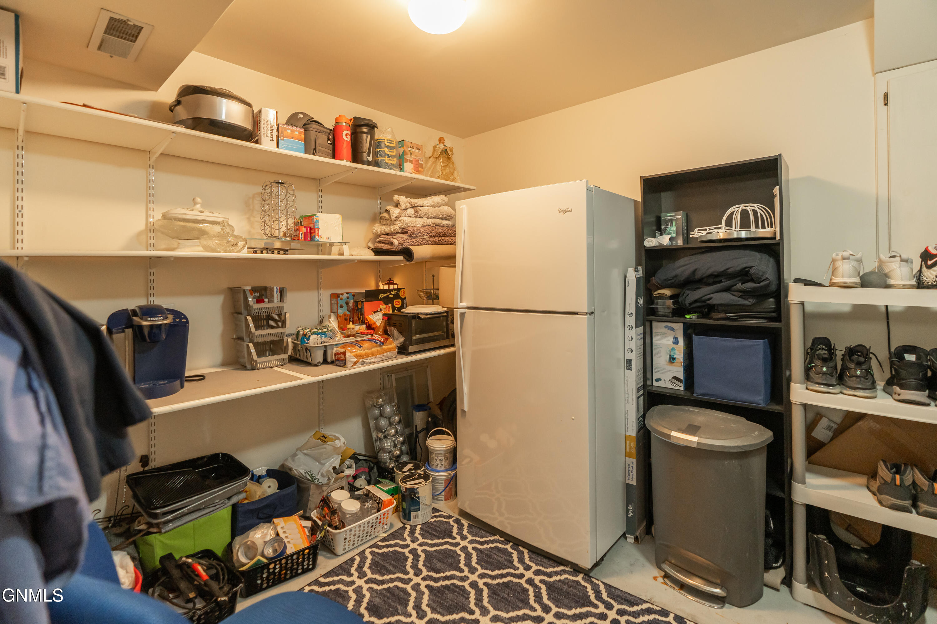 property viewer photo 35