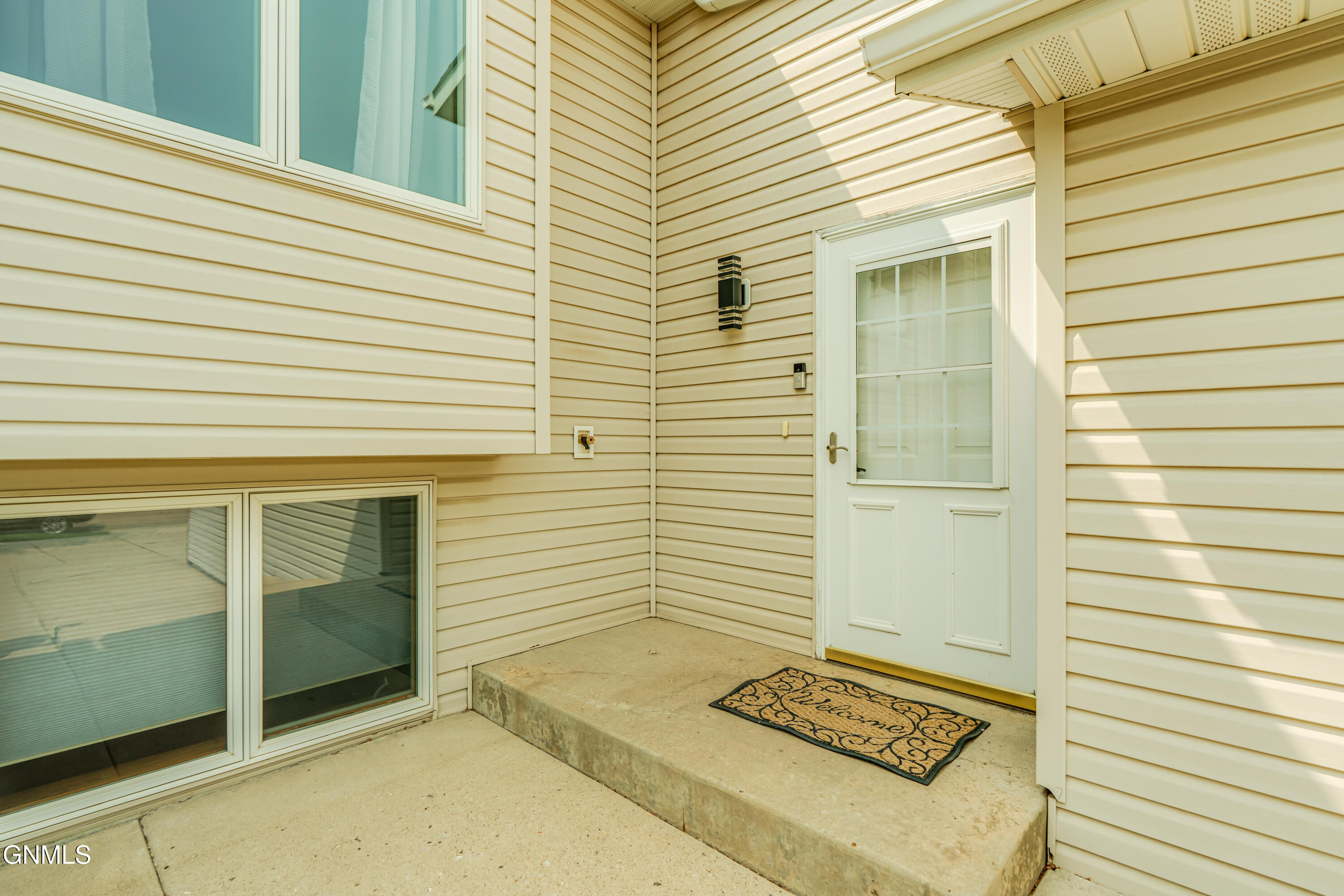property viewer photo 40